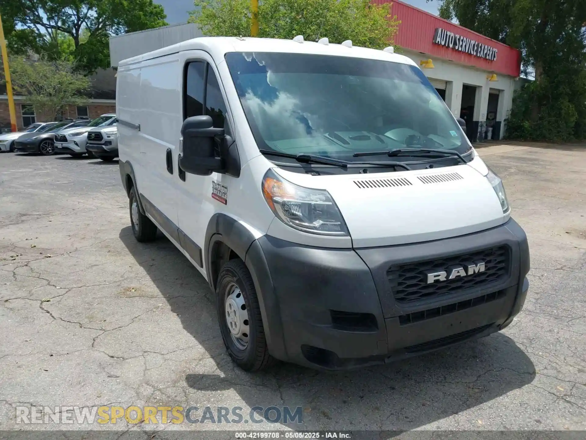 1 Фотография поврежденного автомобиля 3C6TRVAG5KE505805 RAM PROMASTER 1500 2019