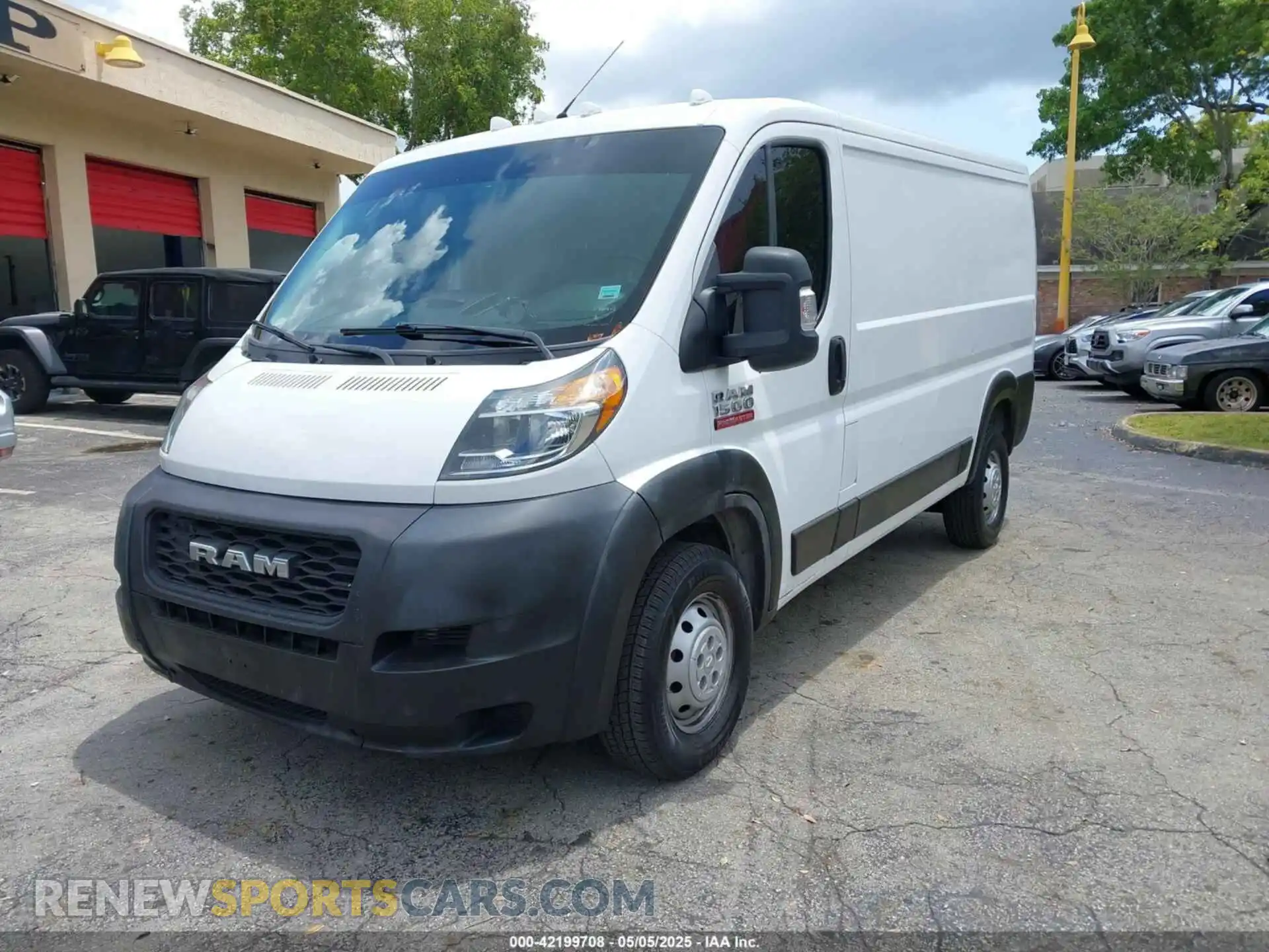 2 Фотография поврежденного автомобиля 3C6TRVAG5KE505805 RAM PROMASTER 1500 2019