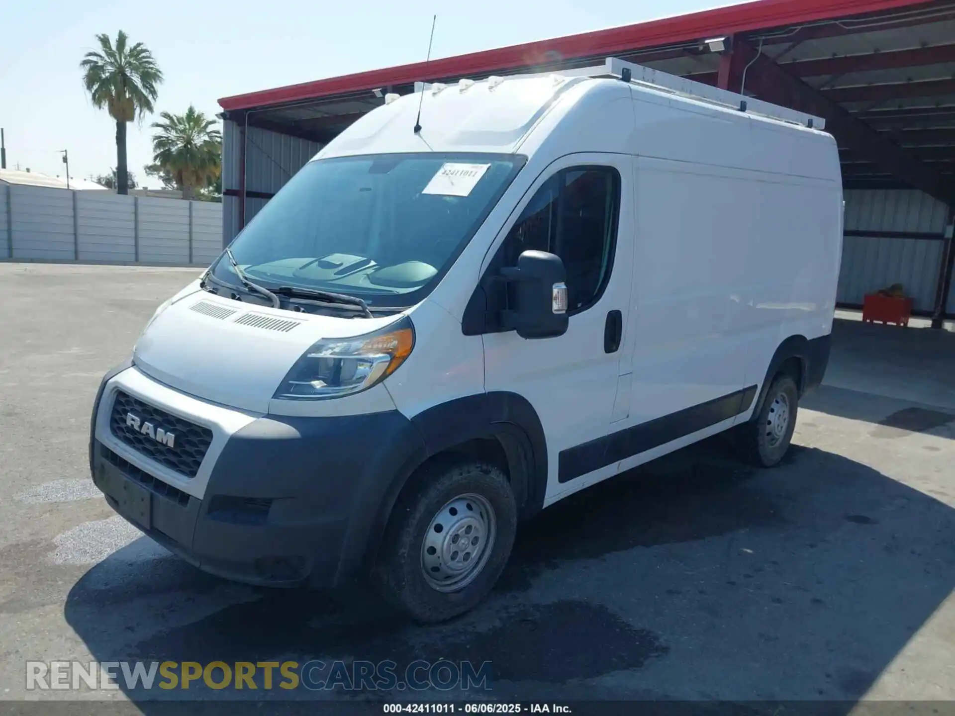 2 Фотография поврежденного автомобиля 3C6TRVBG2LE100324 RAM PROMASTER 1500 2020