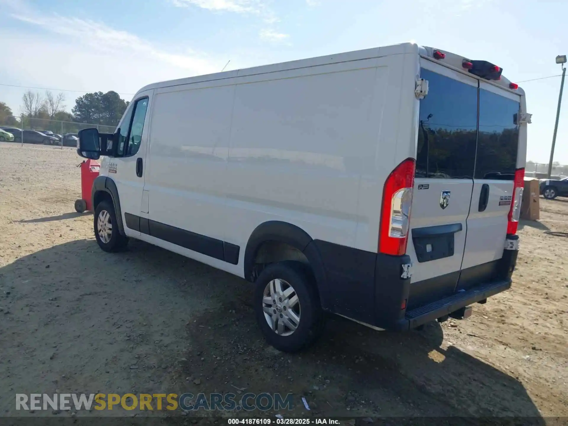 3 Photograph of a damaged car 3C6LRVAG0ME565123 RAM PROMASTER 1500 2021