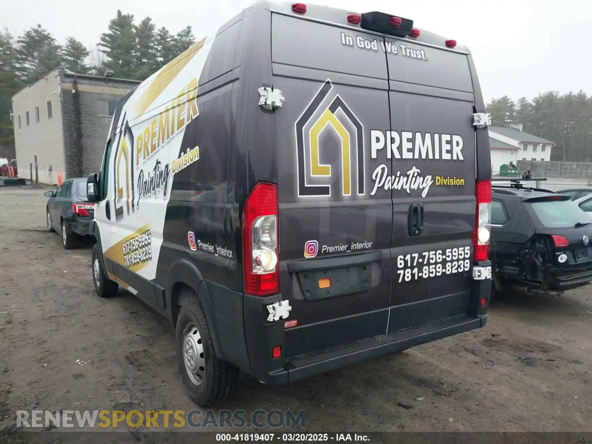 3 Photograph of a damaged car 3C6LRVBG1ME578185 RAM PROMASTER 1500 2021