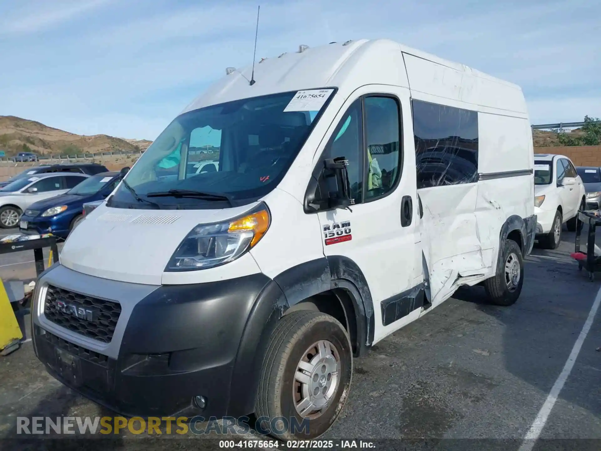 2 fotografías del automóvil dañado 3C6LRVBG6ME513686 RAM PROMASTER 1500 2021