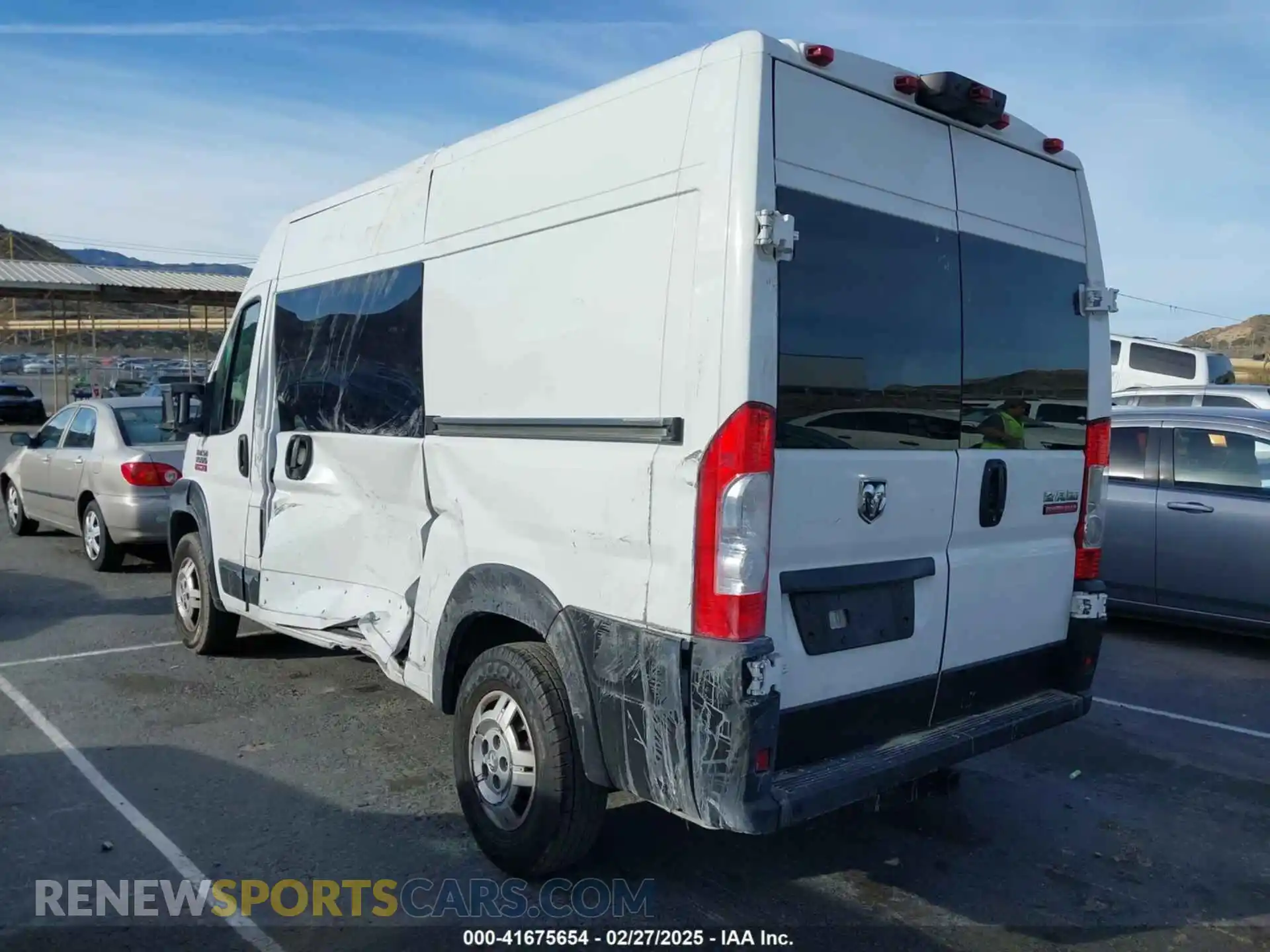3 fotografías del automóvil dañado 3C6LRVBG6ME513686 RAM PROMASTER 1500 2021