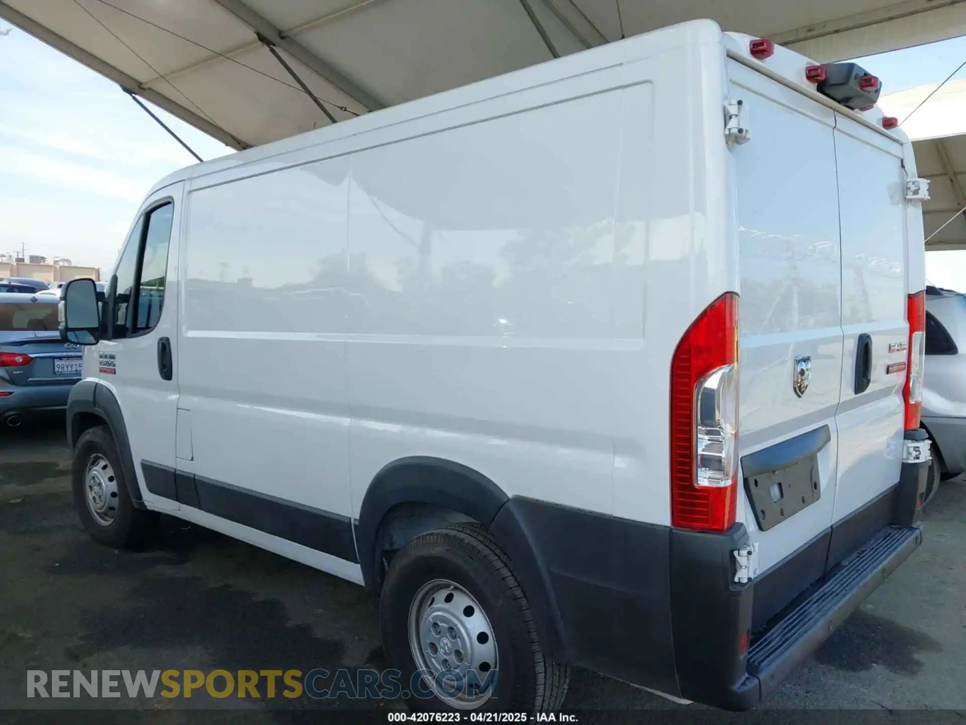 3 Photograph of a damaged car 3C6LRVNG0ME546386 RAM PROMASTER 1500 2021