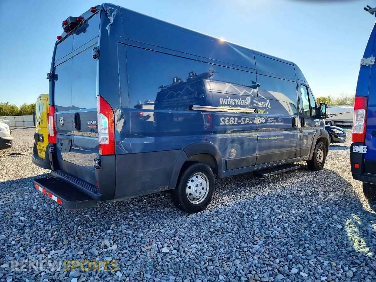 3 fotografías del automóvil dañado 3C6FRVJG3ME503485 RAM PROMASTER 2021