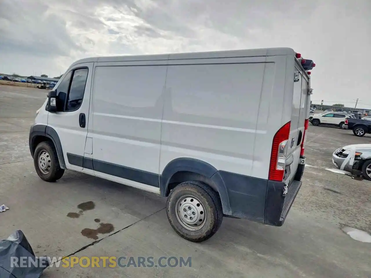 2 Фотография поврежденного автомобиля 3C6LRVNG0ME542290 RAM PROMASTER 2021