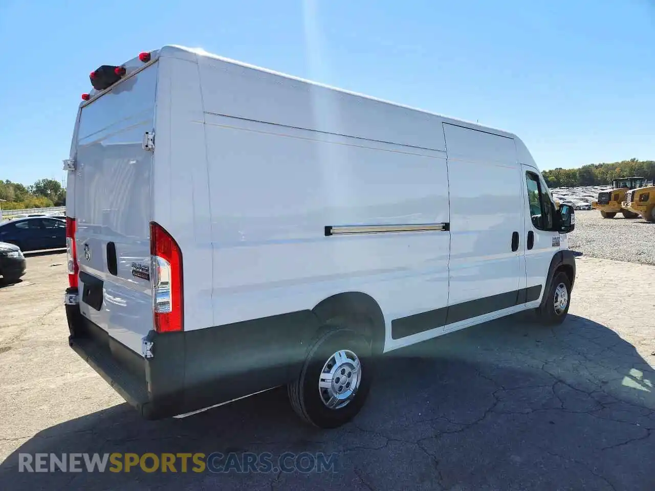 3 Photograph of a damaged car 3C6MRVJG6ME558083 RAM PROMASTER 2021
