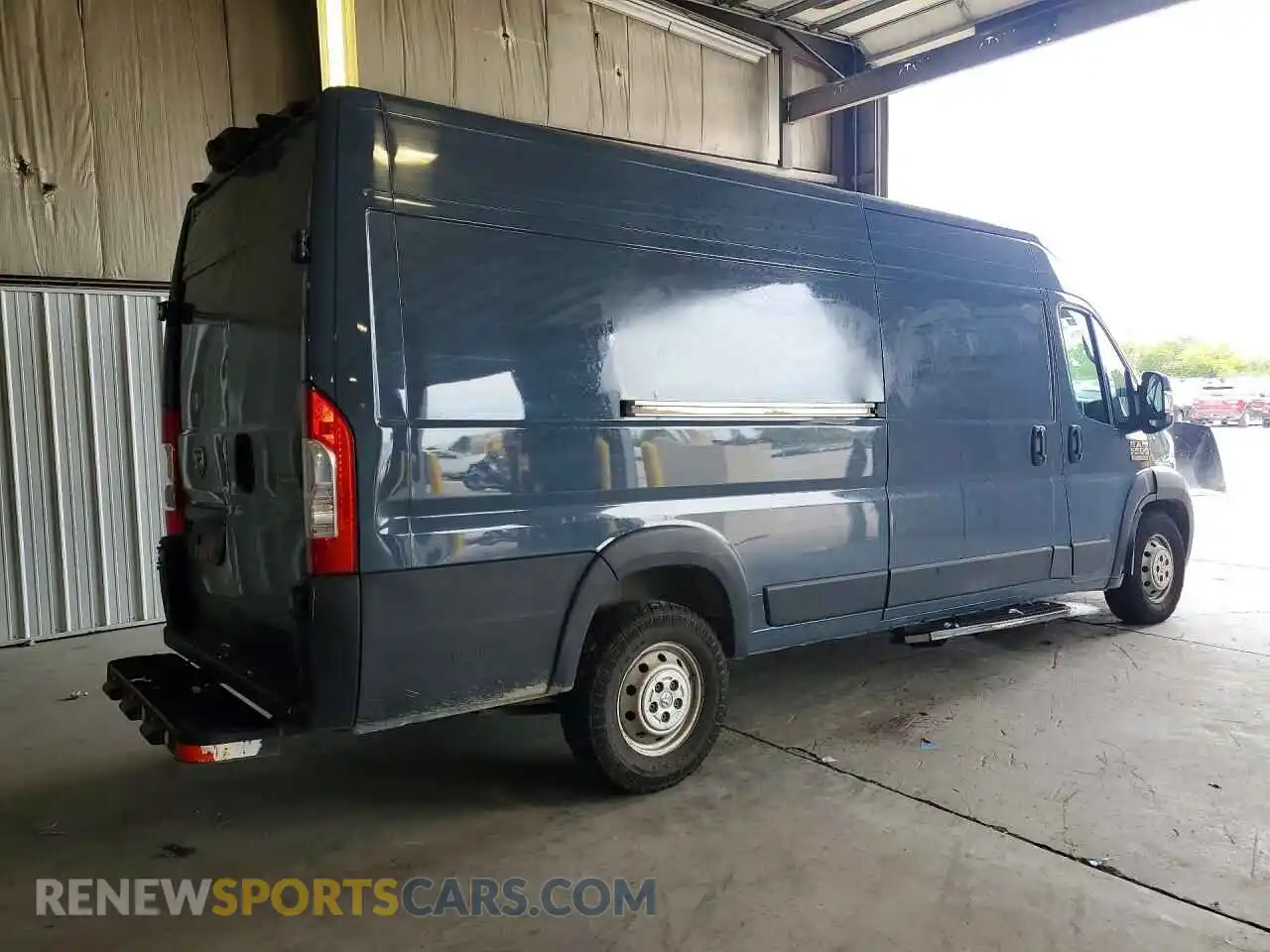 3 Photograph of a damaged car 3C6MRVJG7ME544709 RAM PROMASTER 2021