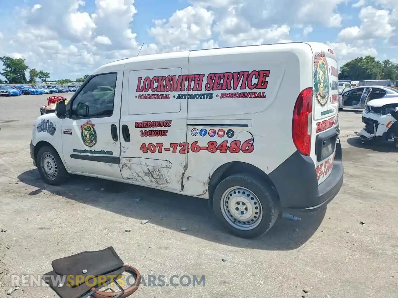 2 fotografías del automóvil dañado ZFBHRFAB1M6T44972 RAM PROMASTER 2021