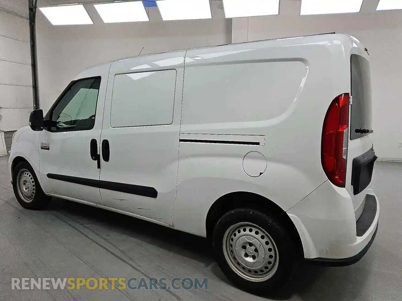 2 Photograph of a damaged car ZFBHRFAB9N6W80984 RAM PROMASTER 2022