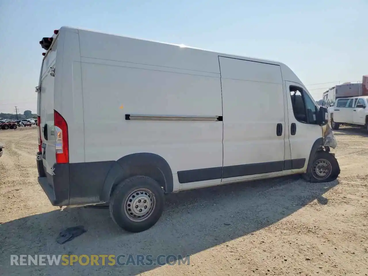 3 Photograph of a damaged car 3C6LRVDGXSE504273 RAM PROMASTER 2025