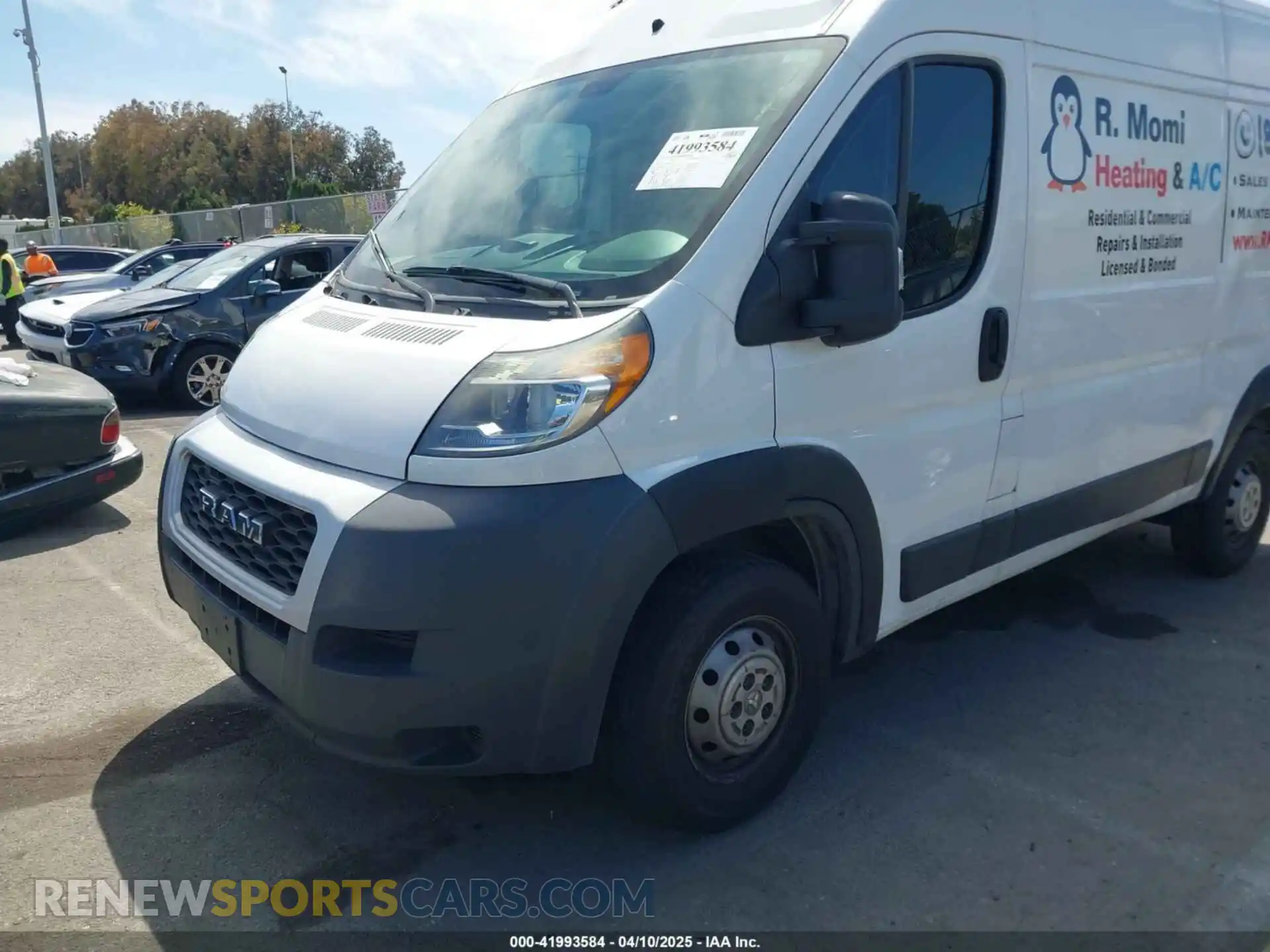2 Photograph of a damaged car 3C6TRVCG6KE522898 RAM PROMASTER 2500 2019