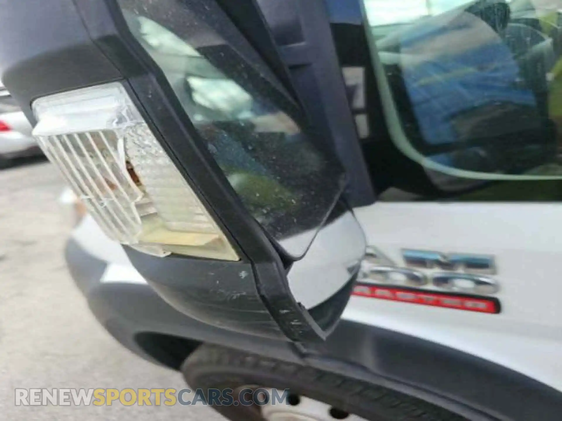 2 Photograph of a damaged car 3C6TRVCGXLE114602 RAM PROMASTER 2500 2020