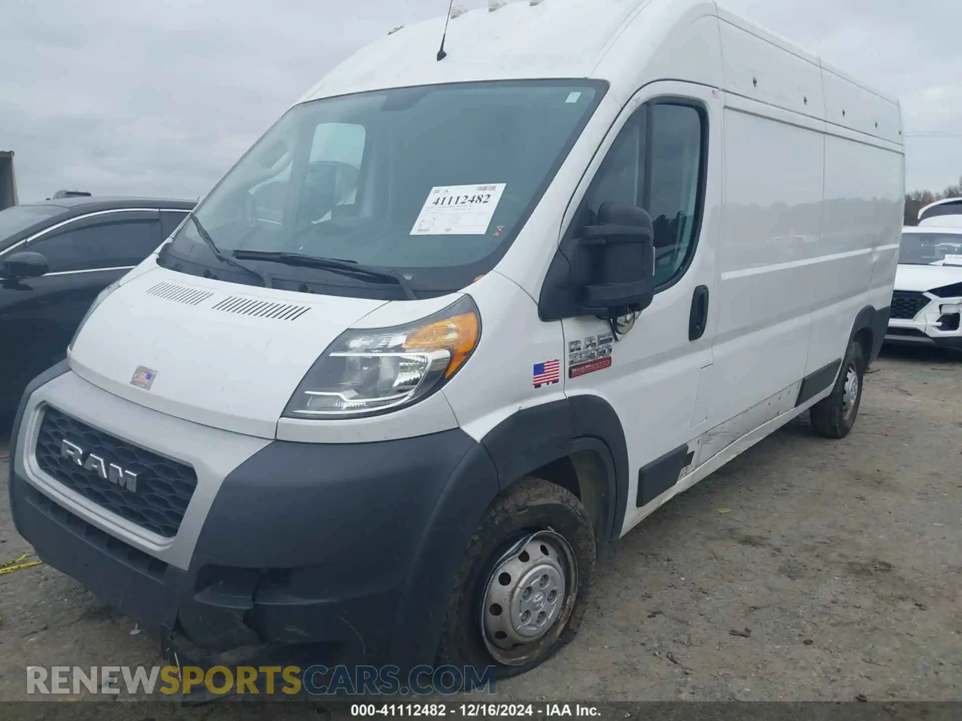 2 Photograph of a damaged car 3C6ERVDG3ME502537 RAM PROMASTER 2500 2021