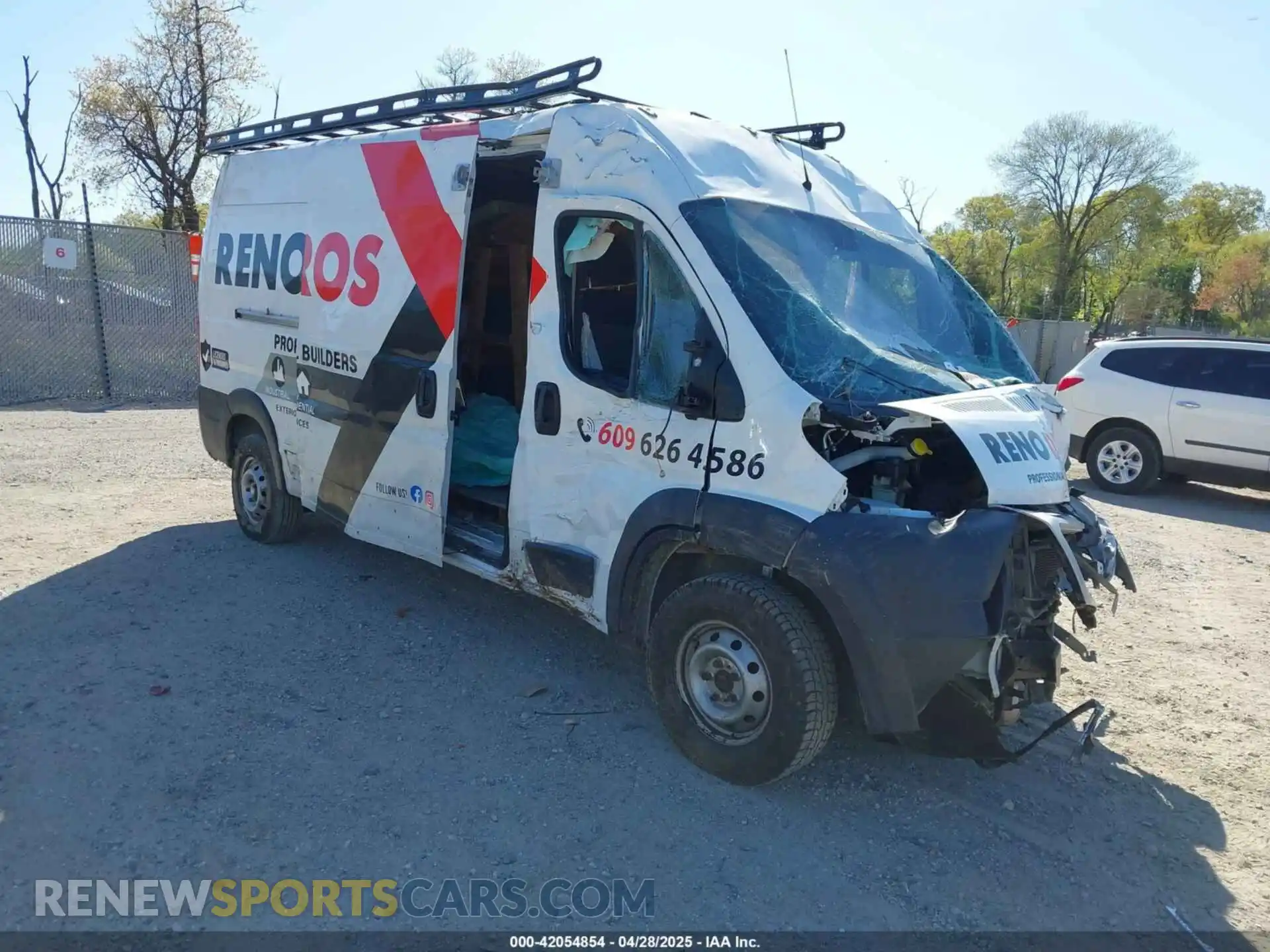 1 Photograph of a damaged car 3C6LRVDG4ME510878 RAM PROMASTER 2500 2021