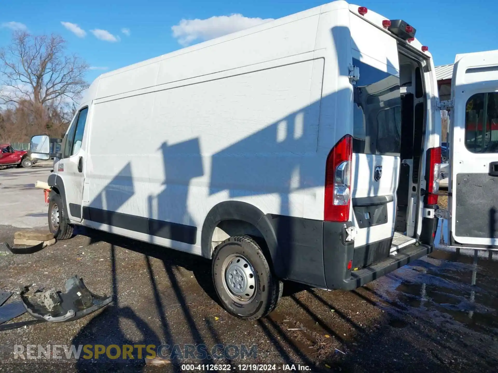 3 Photograph of a damaged car 3C6LRVDGXME554240 RAM PROMASTER 2500 2021