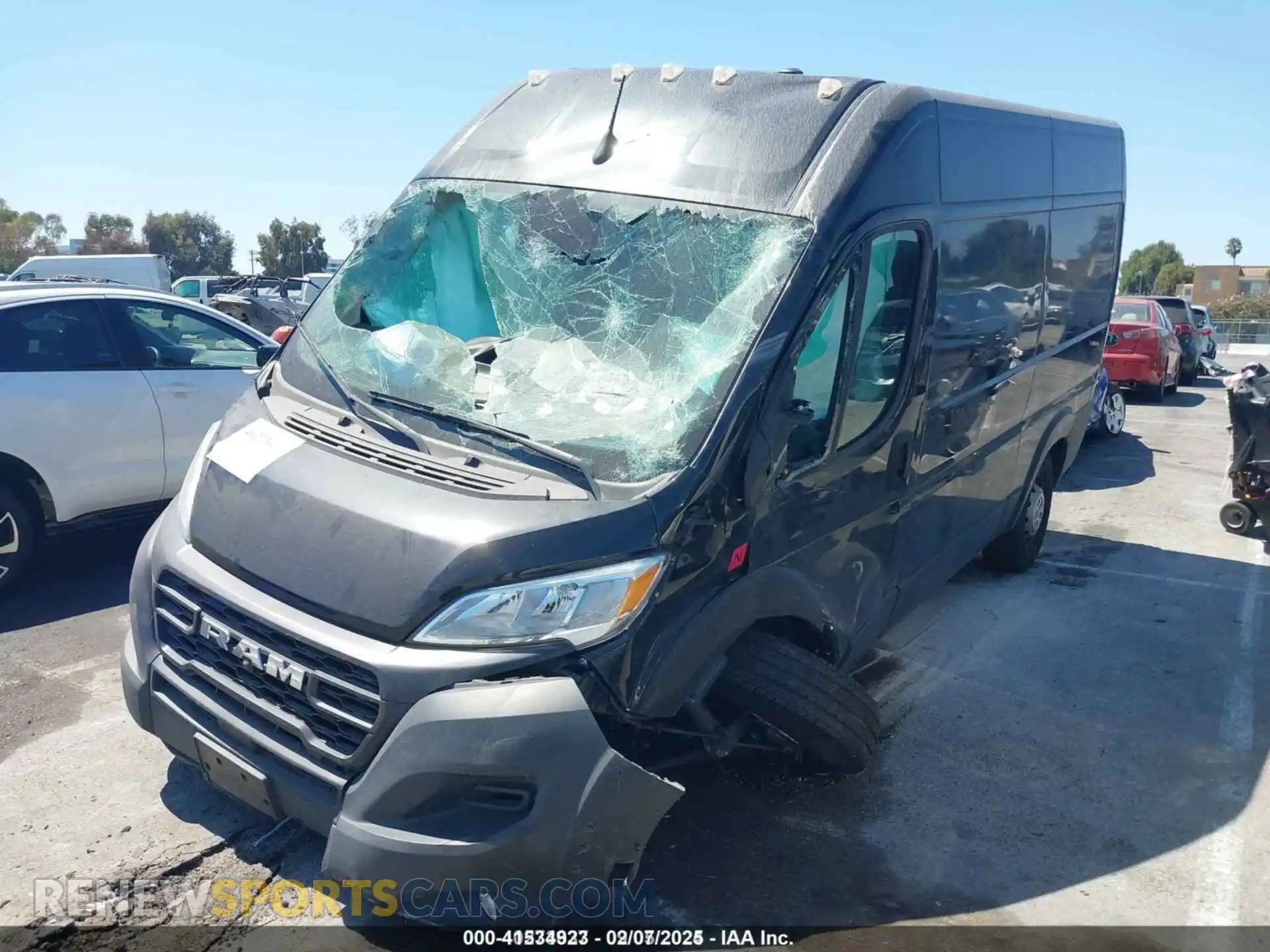 2 Photograph of a damaged car 3C6LRVCG5PE517392 RAM PROMASTER 2500 2023
