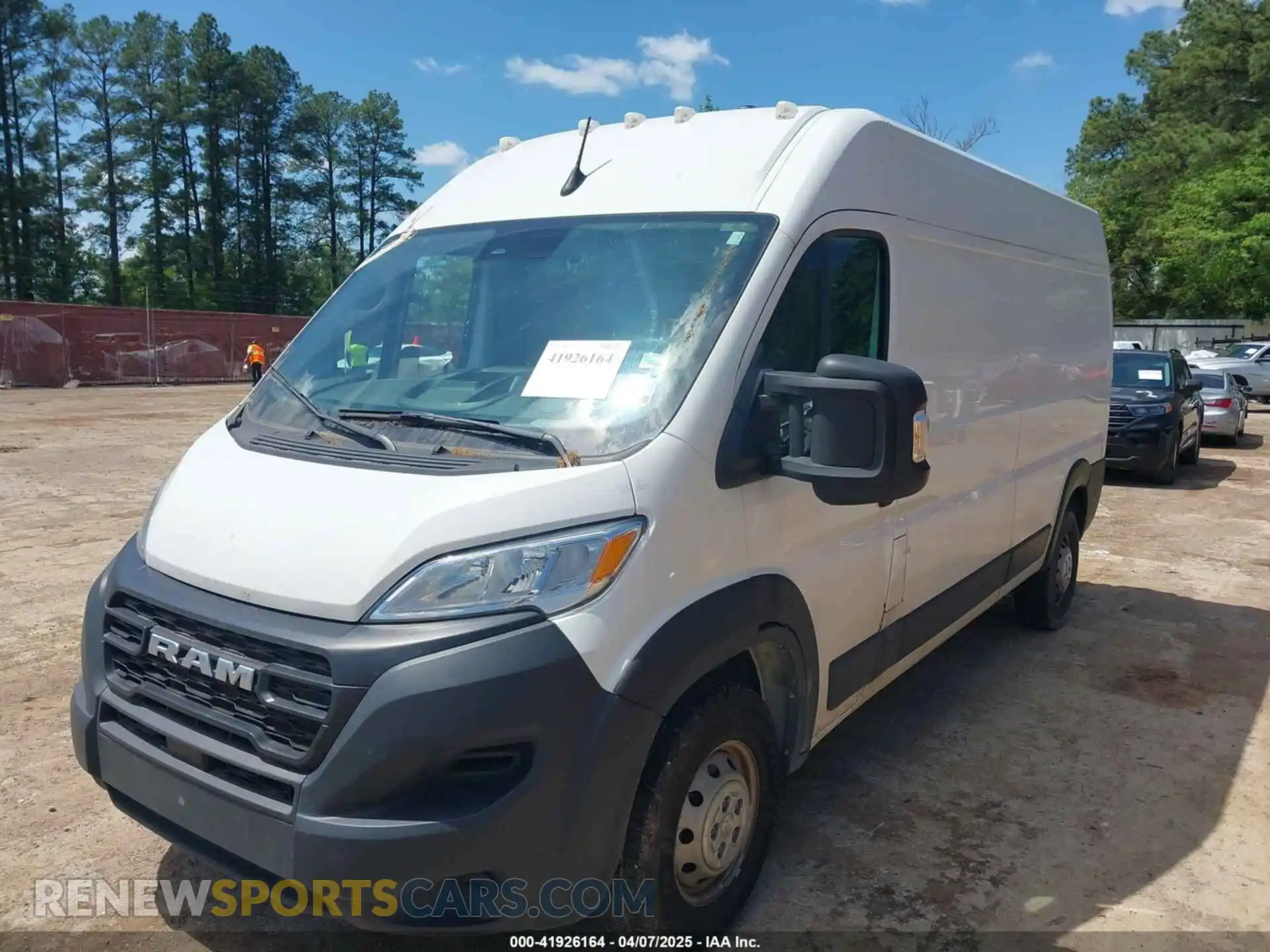 2 Photograph of a damaged car 3C6LRVDG8PE552913 RAM PROMASTER 2500 2023