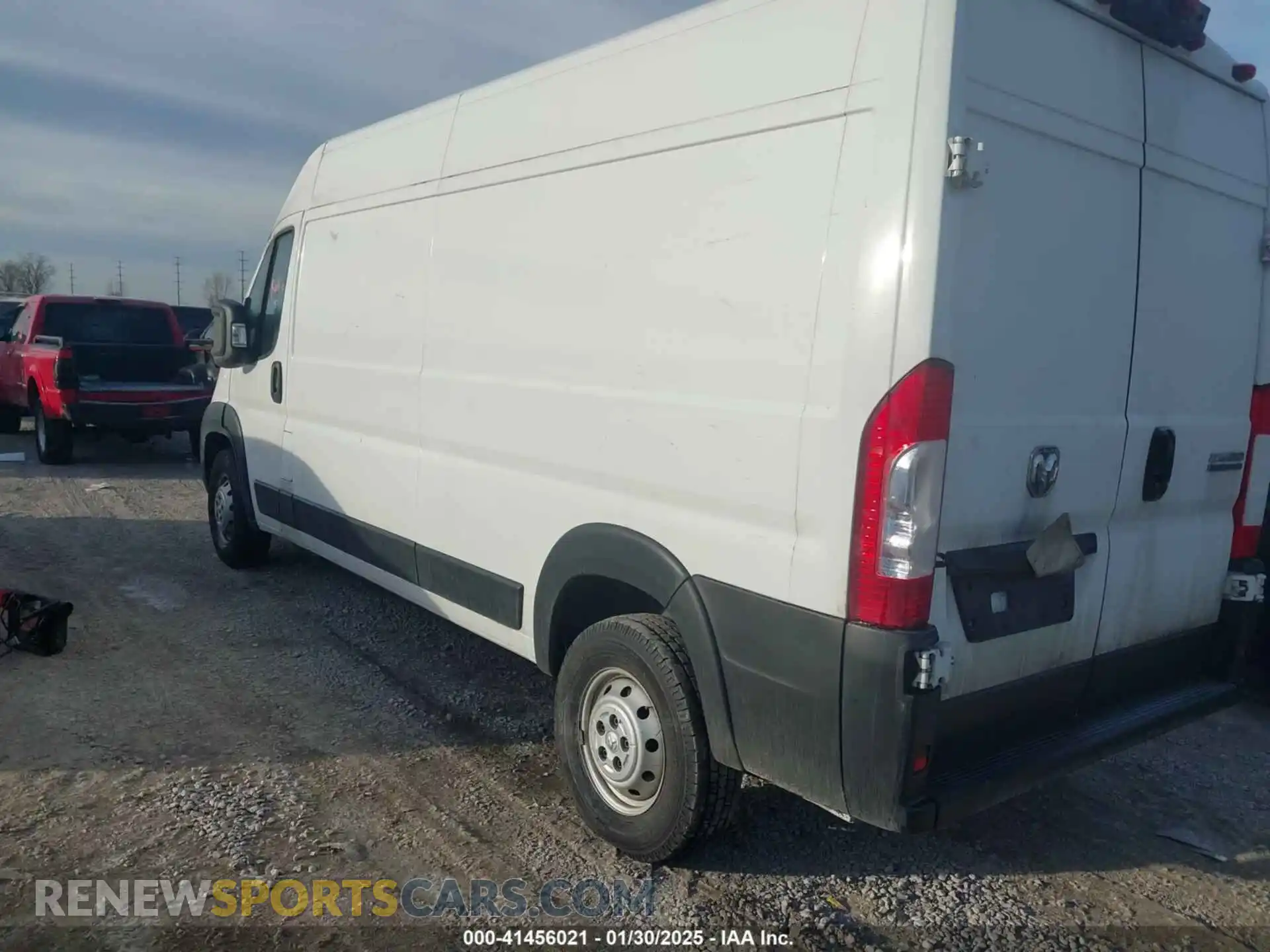 3 Photograph of a damaged car 3C6LRVDGXPE549446 RAM PROMASTER 2500 2023