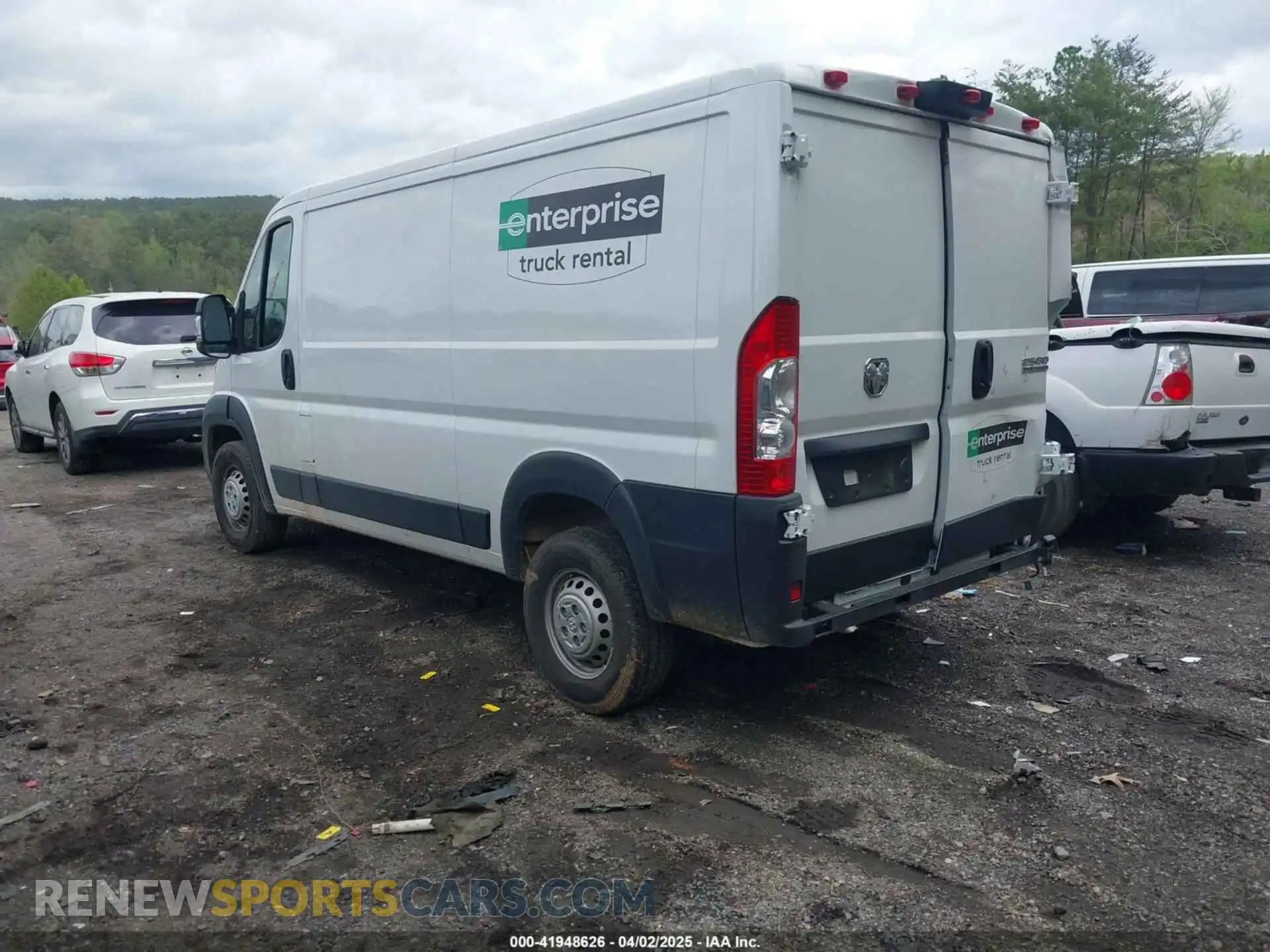 3 Photograph of a damaged car 3C6LRVVG2SE513404 RAM PROMASTER 2500 2025