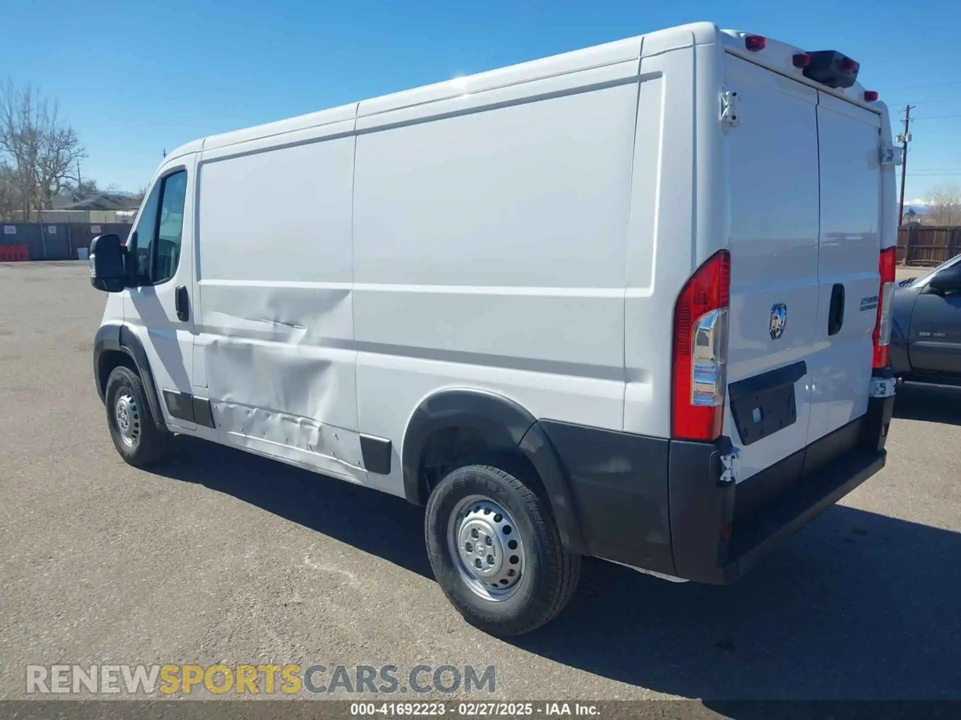 3 Photograph of a damaged car 3C6LRVVG4SE514098 RAM PROMASTER 2500 2025