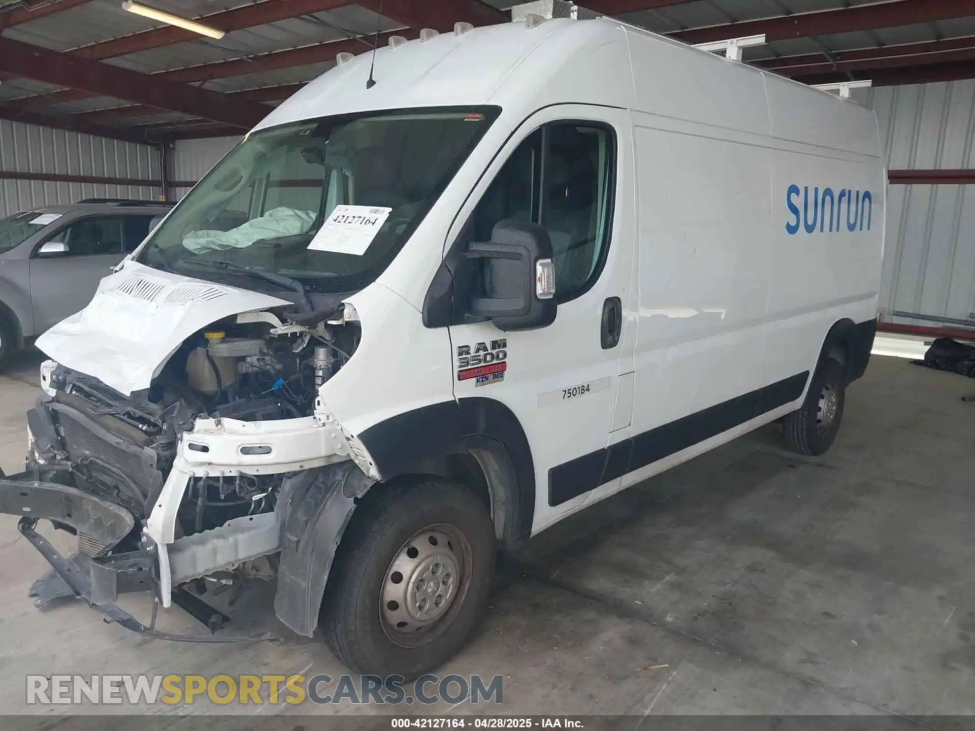 2 Photograph of a damaged car 3C6MRVHG8ME575585 RAM PROMASTER 3500 2021