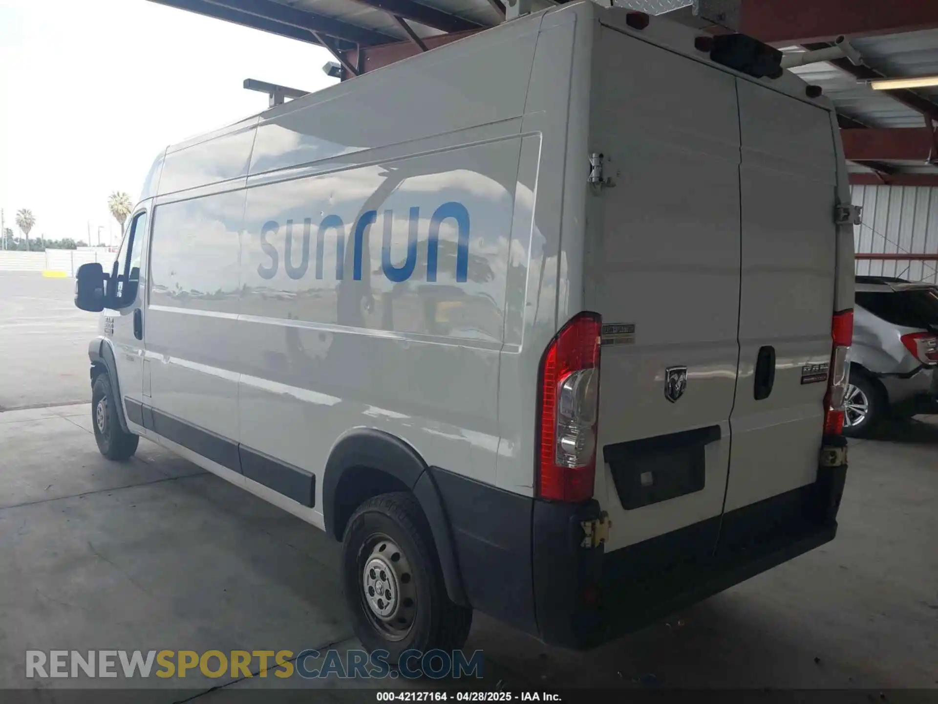 3 Photograph of a damaged car 3C6MRVHG8ME575585 RAM PROMASTER 3500 2021