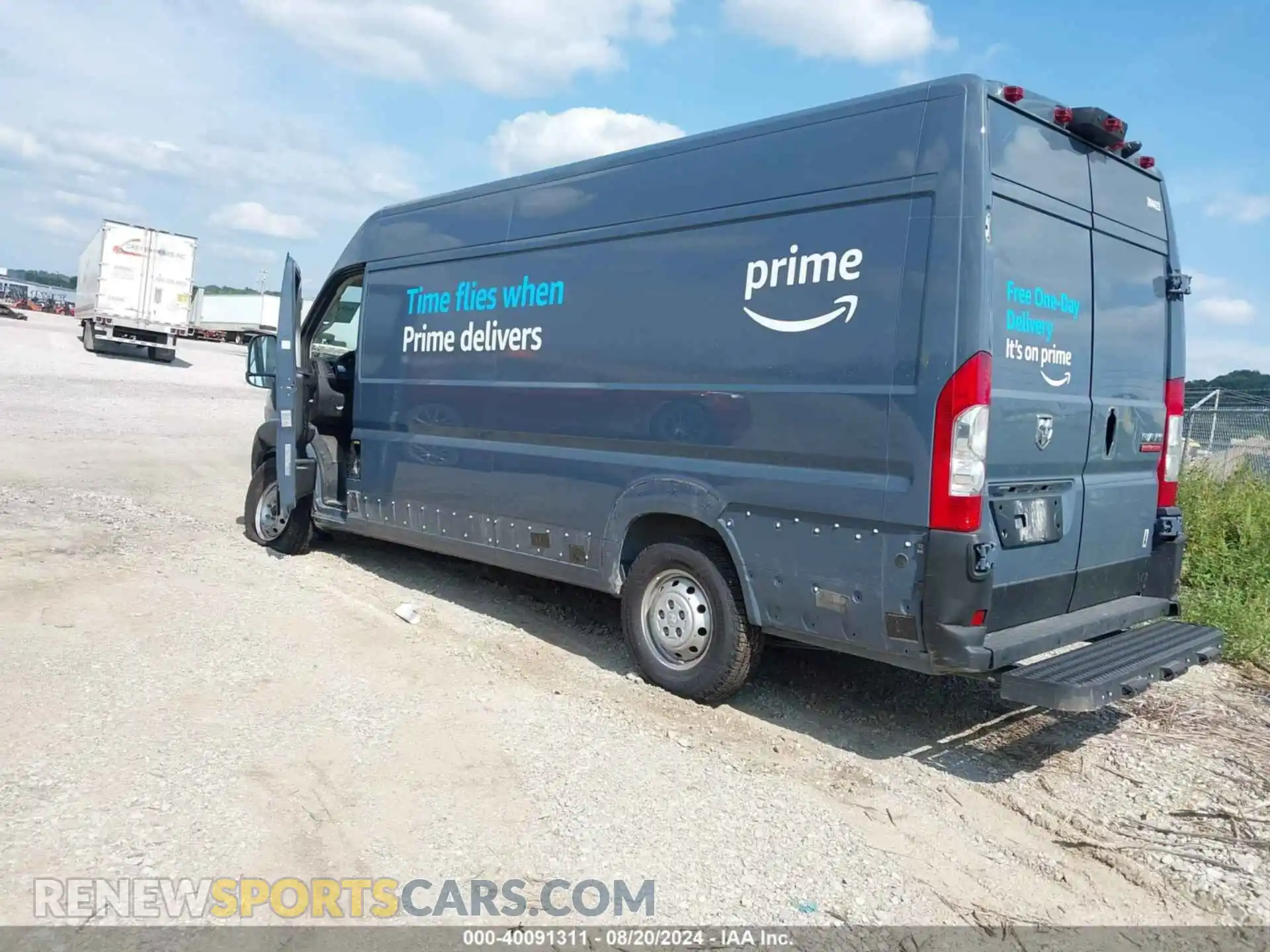 3 Photograph of a damaged car 3C6MRVJG4ME586433 RAM PROMASTER 3500 2021