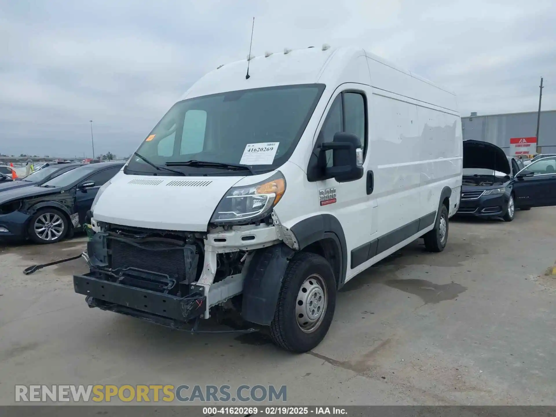 2 Photograph of a damaged car 3C6MRVJG6ME551859 RAM PROMASTER 3500 2021