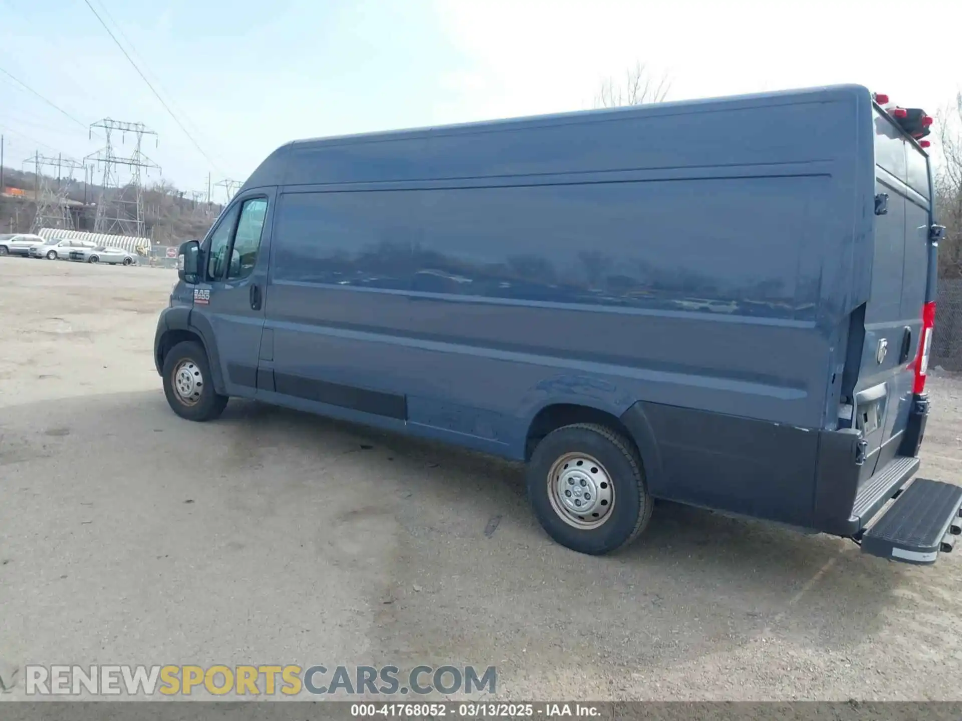 3 Photograph of a damaged car 3C6MRVJG8ME562068 RAM PROMASTER 3500 2021