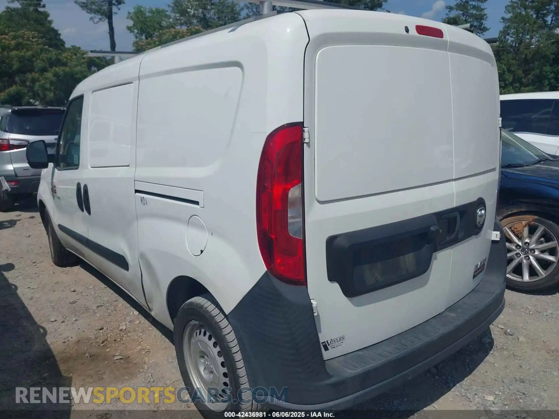 3 Photograph of a damaged car ZFBHRFAB5M6T57174 RAM PROMASTER CITY 2021