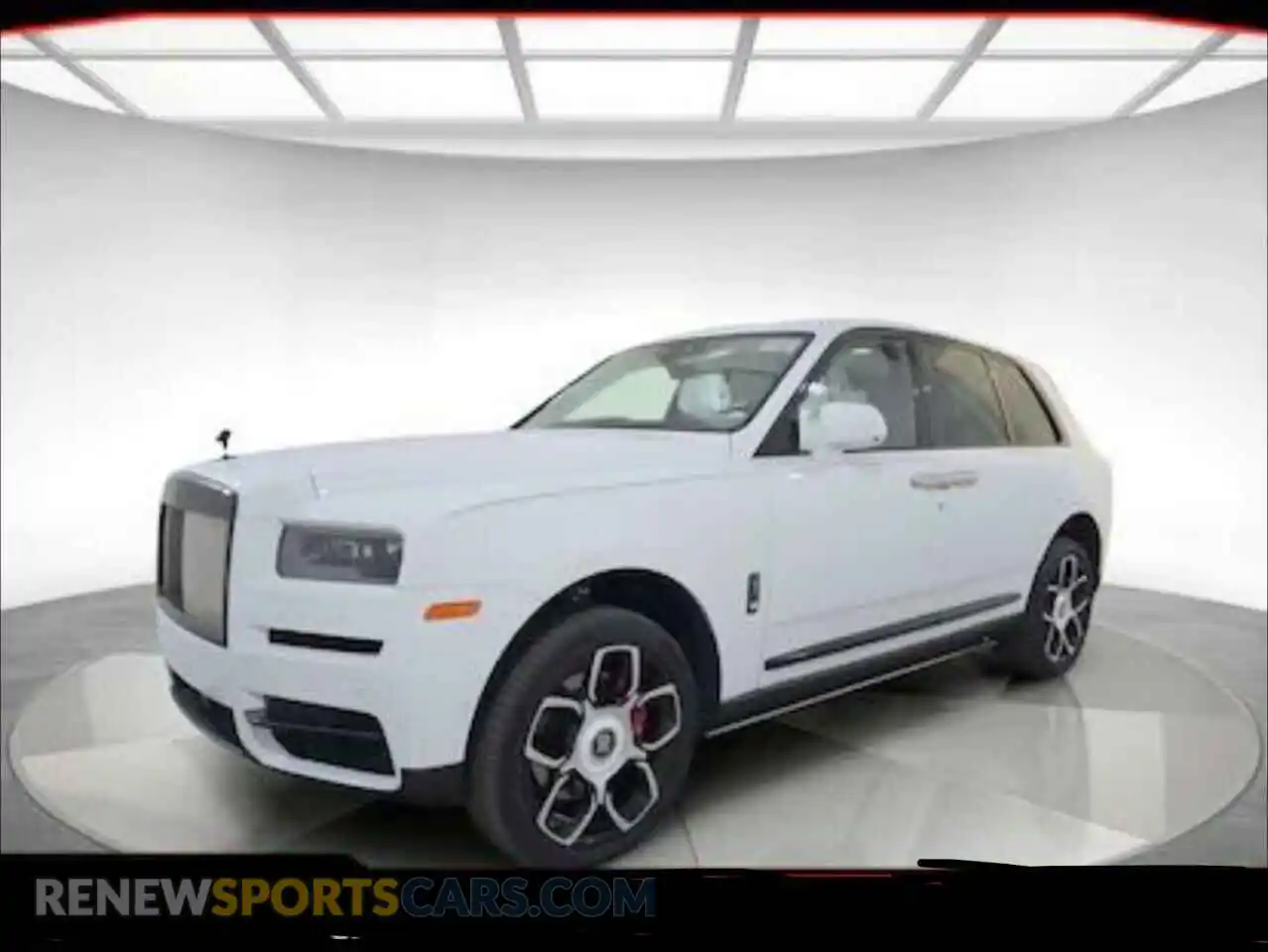 2 Photograph of a damaged car SLATV8C0XMU204XXX ROLLS-ROYCE CULLINAN B 2021
