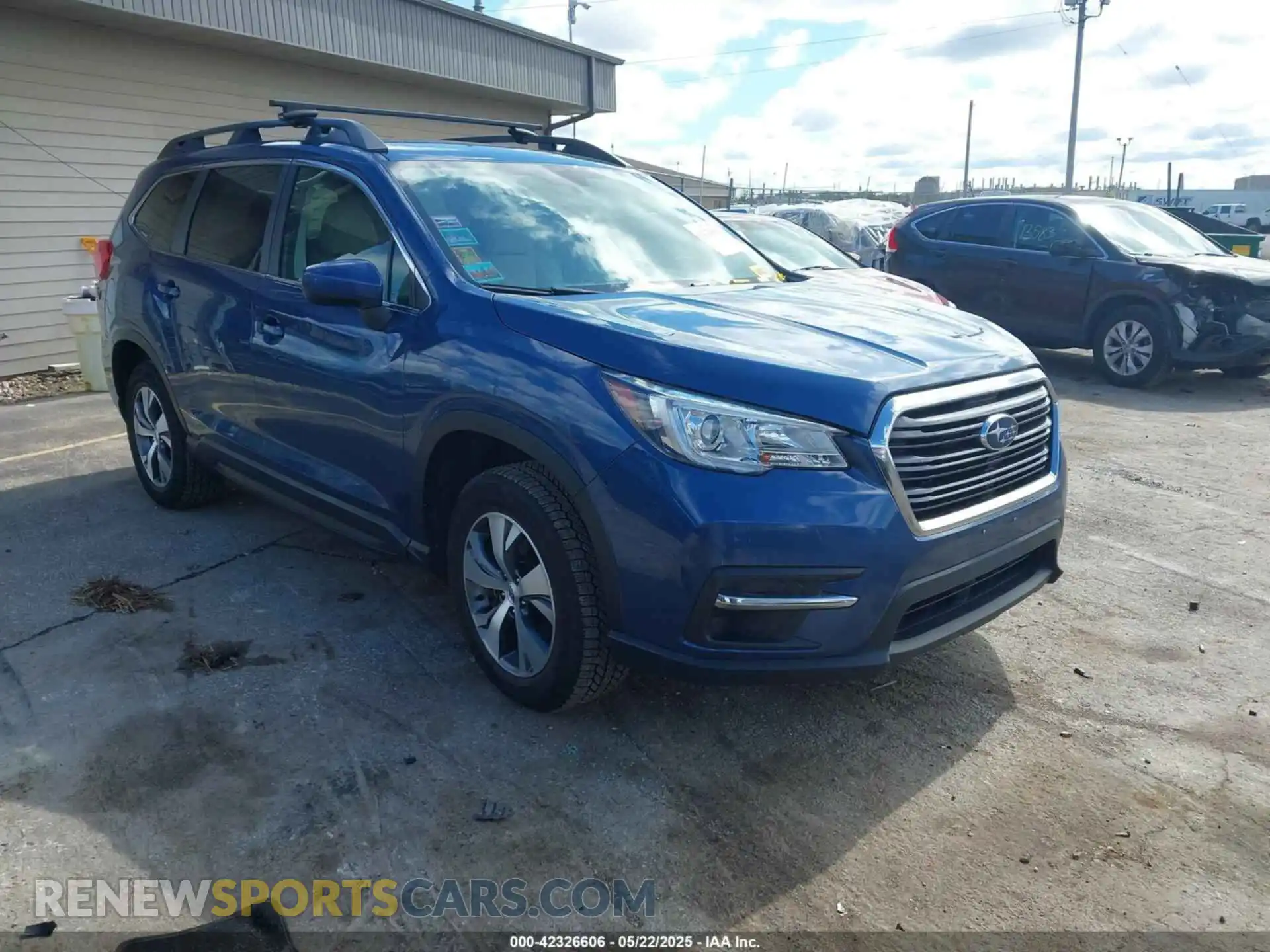 1 Photograph of a damaged car 4S4WMAFD3K3431590 SUBARU ASCENT 2019