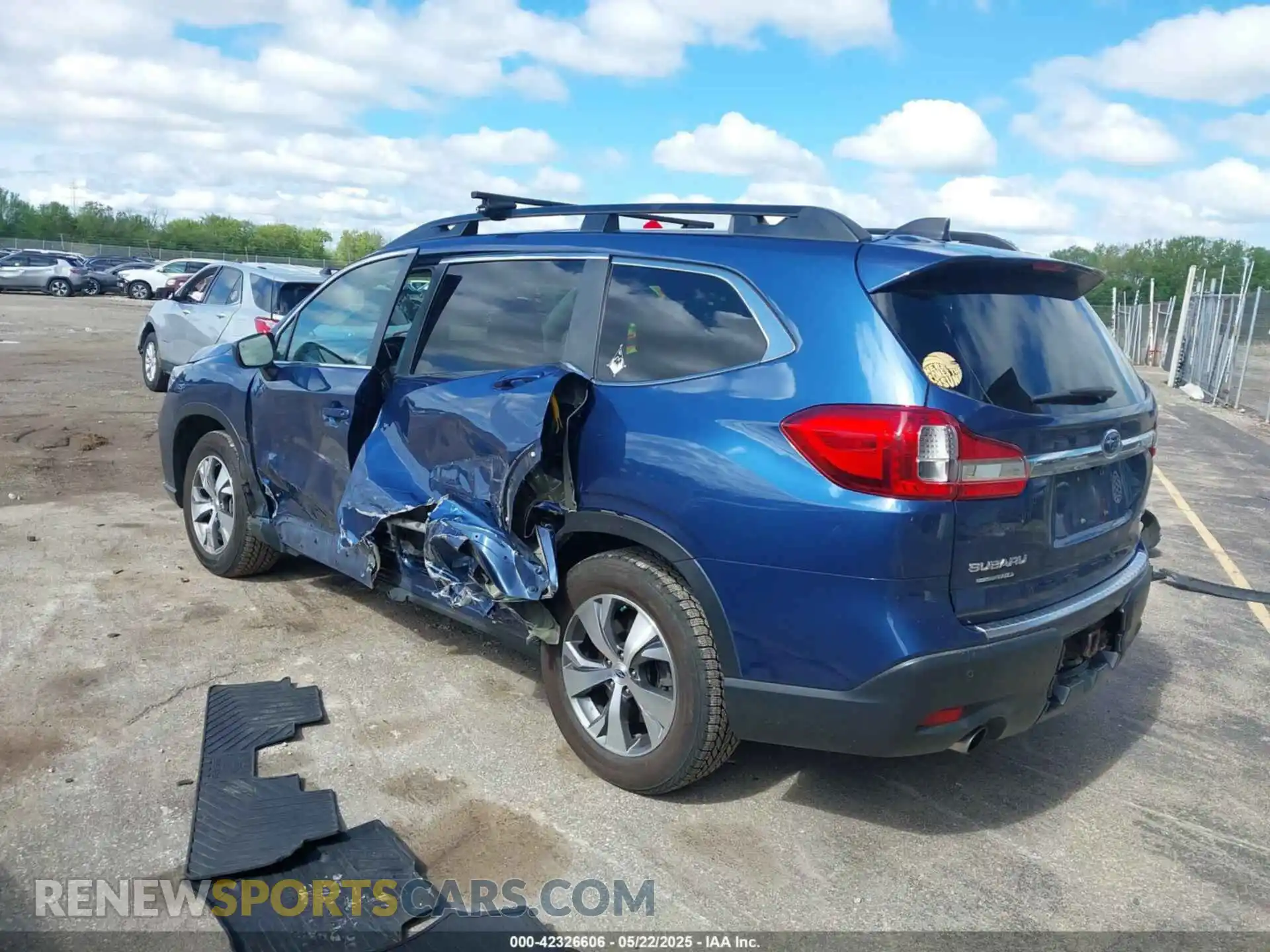 3 Photograph of a damaged car 4S4WMAFD3K3431590 SUBARU ASCENT 2019