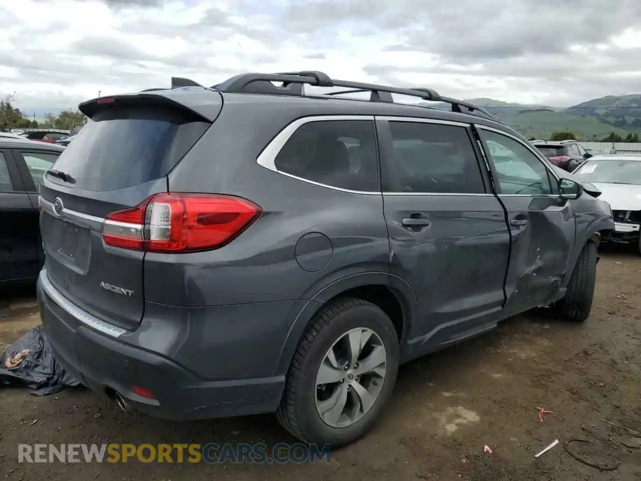3 Photograph of a damaged car 4S4WMAFD5K3475753 SUBARU ASCENT 2019