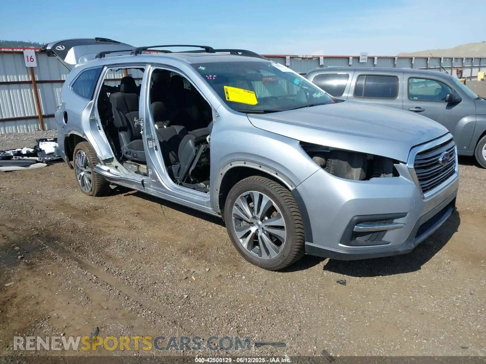 1 Photograph of a damaged car 4S4WMAHD6K3433802 SUBARU ASCENT 2019