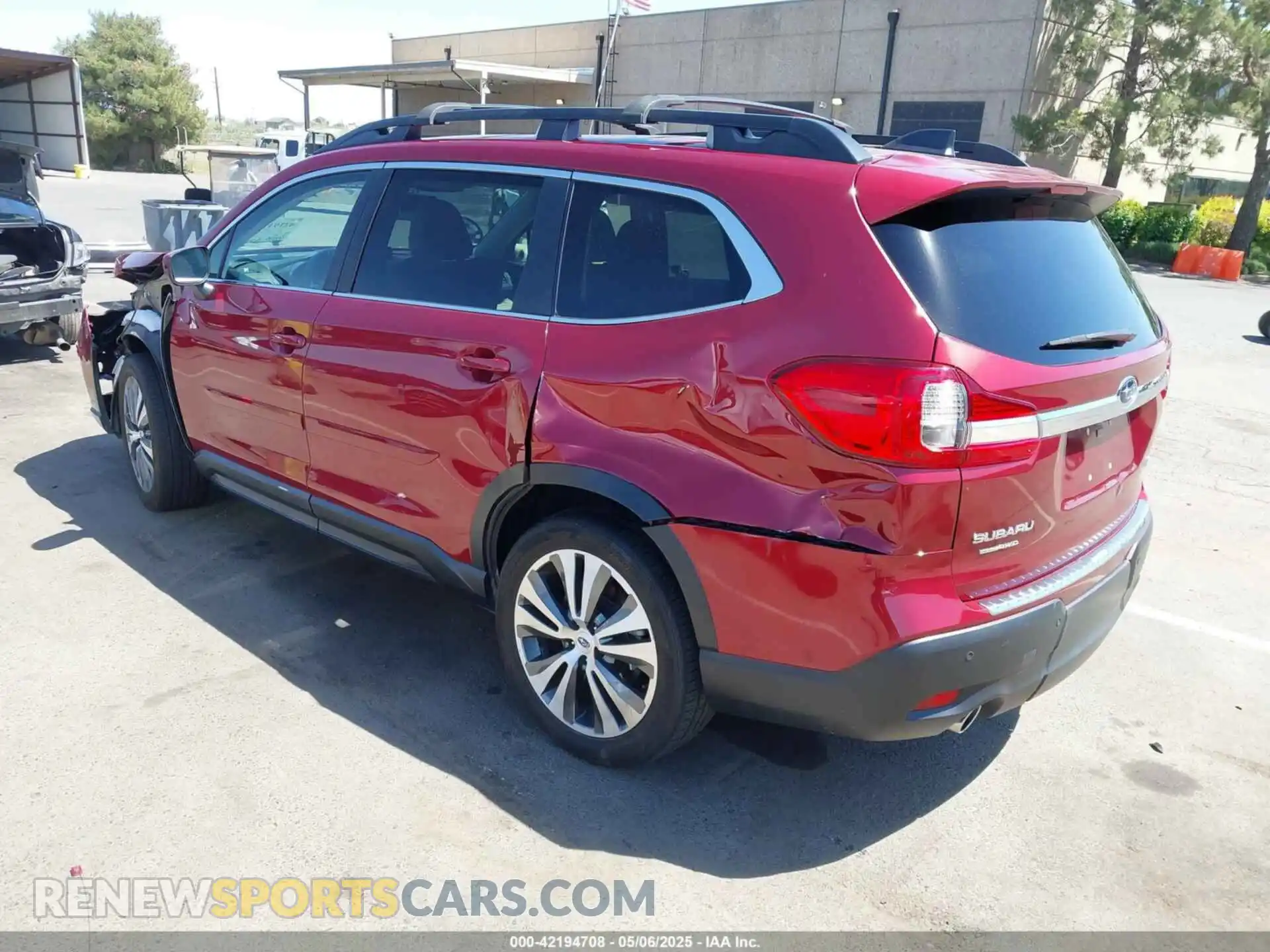 3 Photograph of a damaged car 4S4WMAHDXK3433088 SUBARU ASCENT 2019