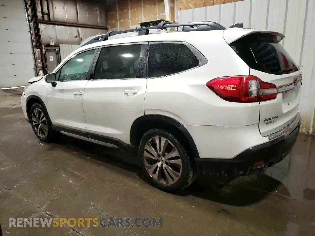 2 Photograph of a damaged car 4S4WMAJD3K3424548 SUBARU ASCENT 2019