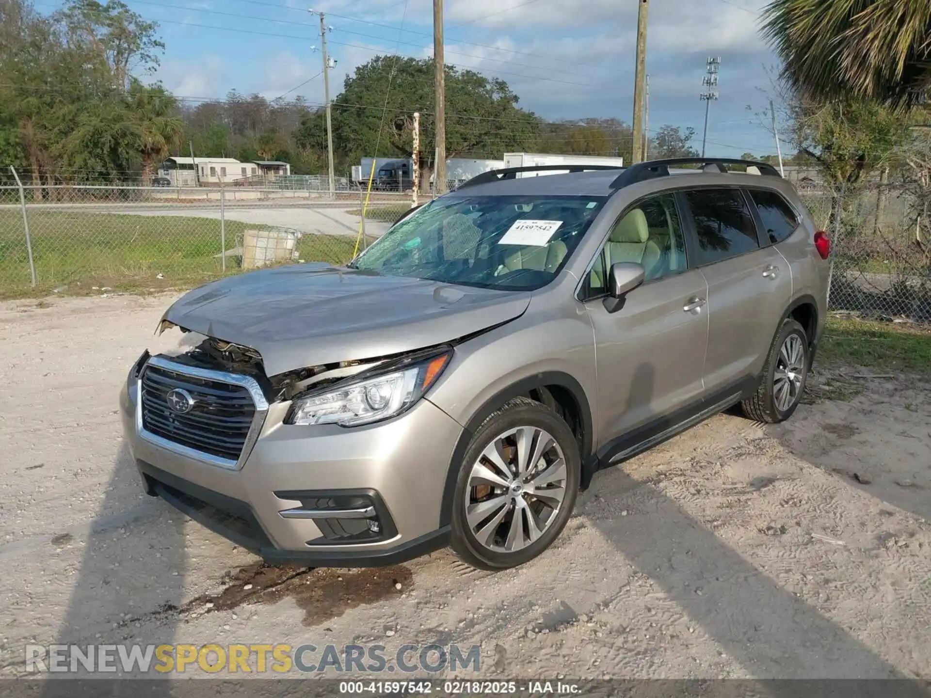 2 Photograph of a damaged car 4S4WMAJD6K3489569 SUBARU ASCENT 2019