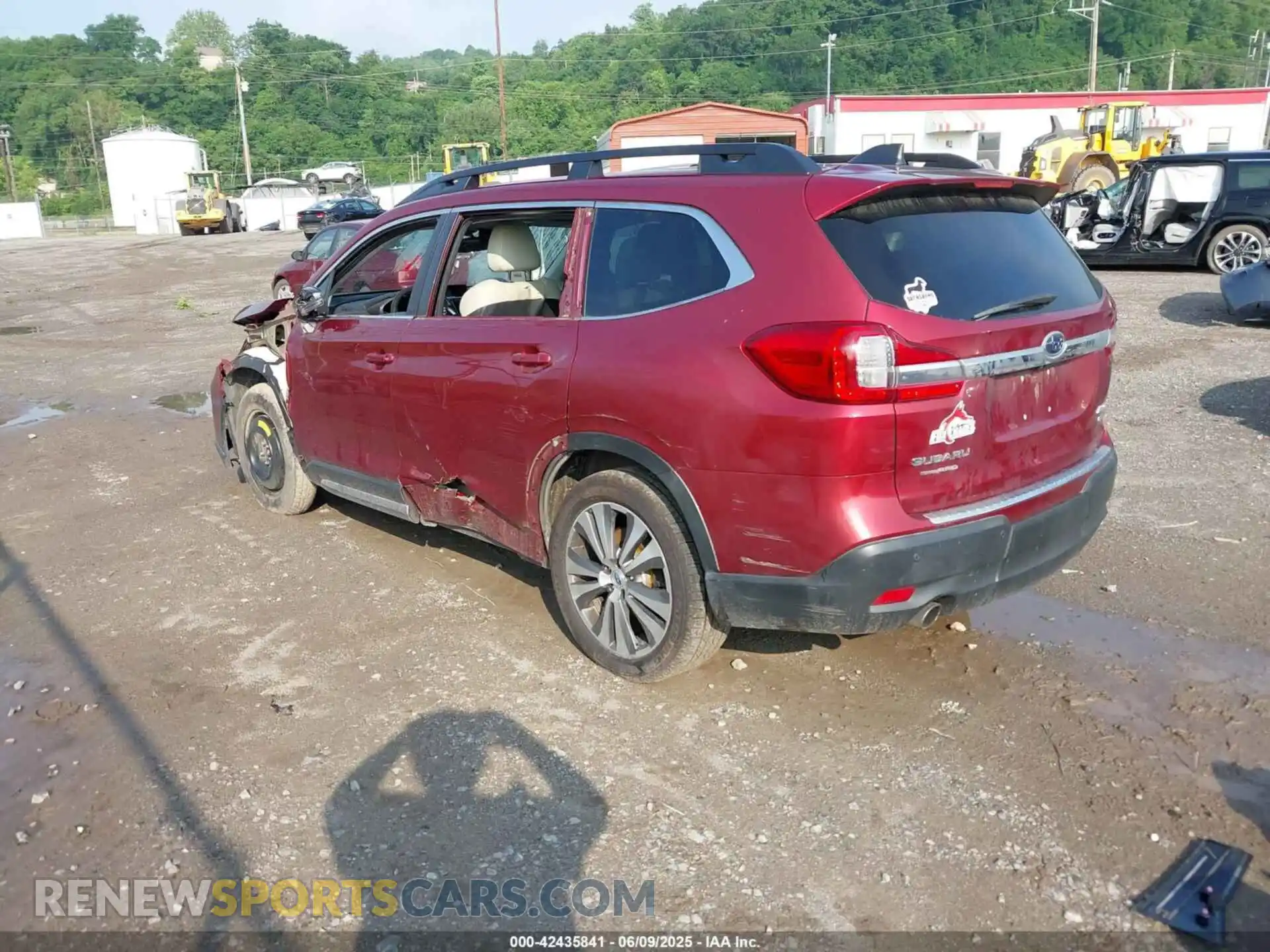 3 Photograph of a damaged car 4S4WMALD3K3481961 SUBARU ASCENT 2019
