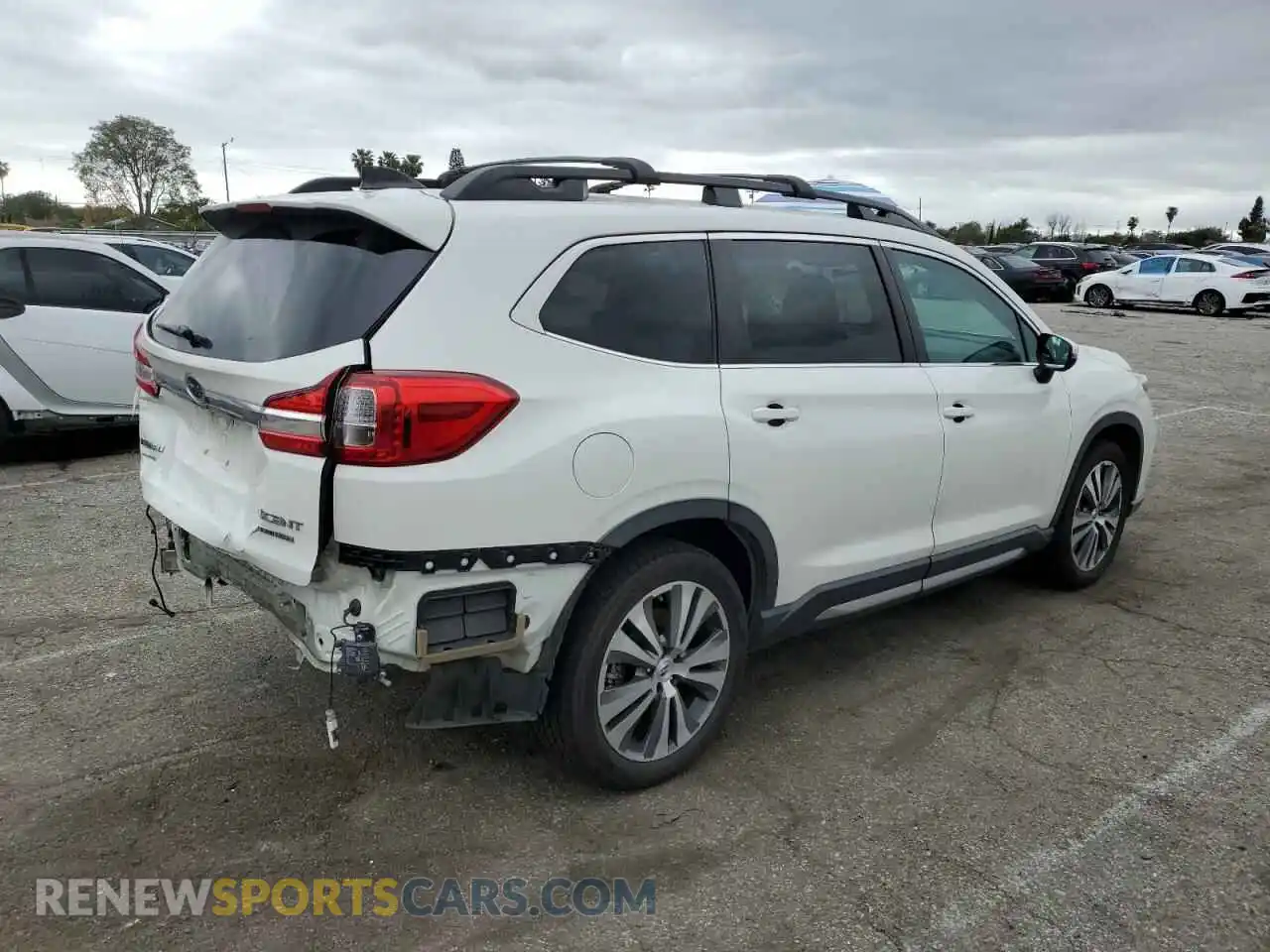 3 Photograph of a damaged car 4S4WMAMD6K3424961 SUBARU ASCENT 2019