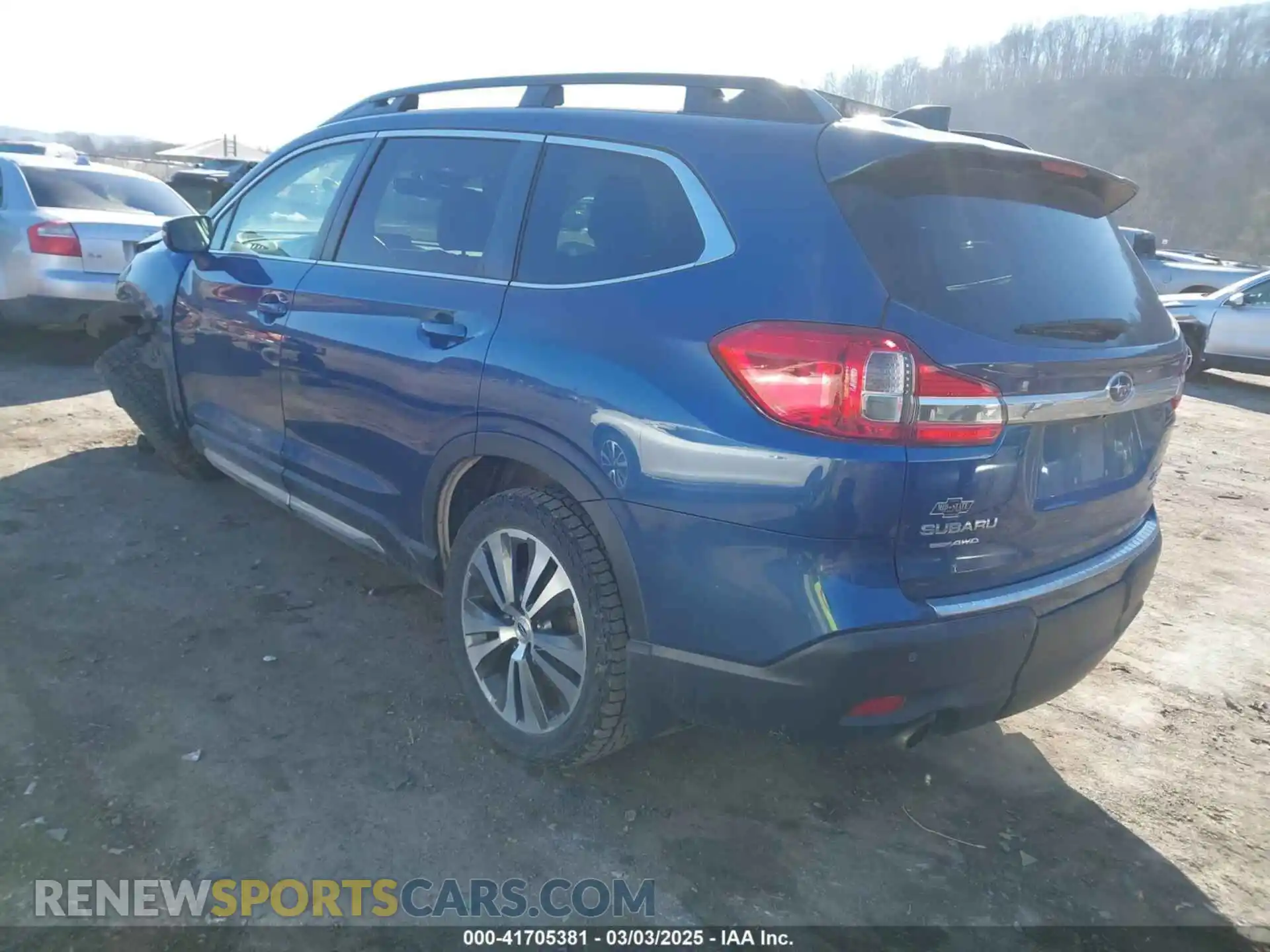 3 Photograph of a damaged car 4S4WMAMD7K3456043 SUBARU ASCENT 2019
