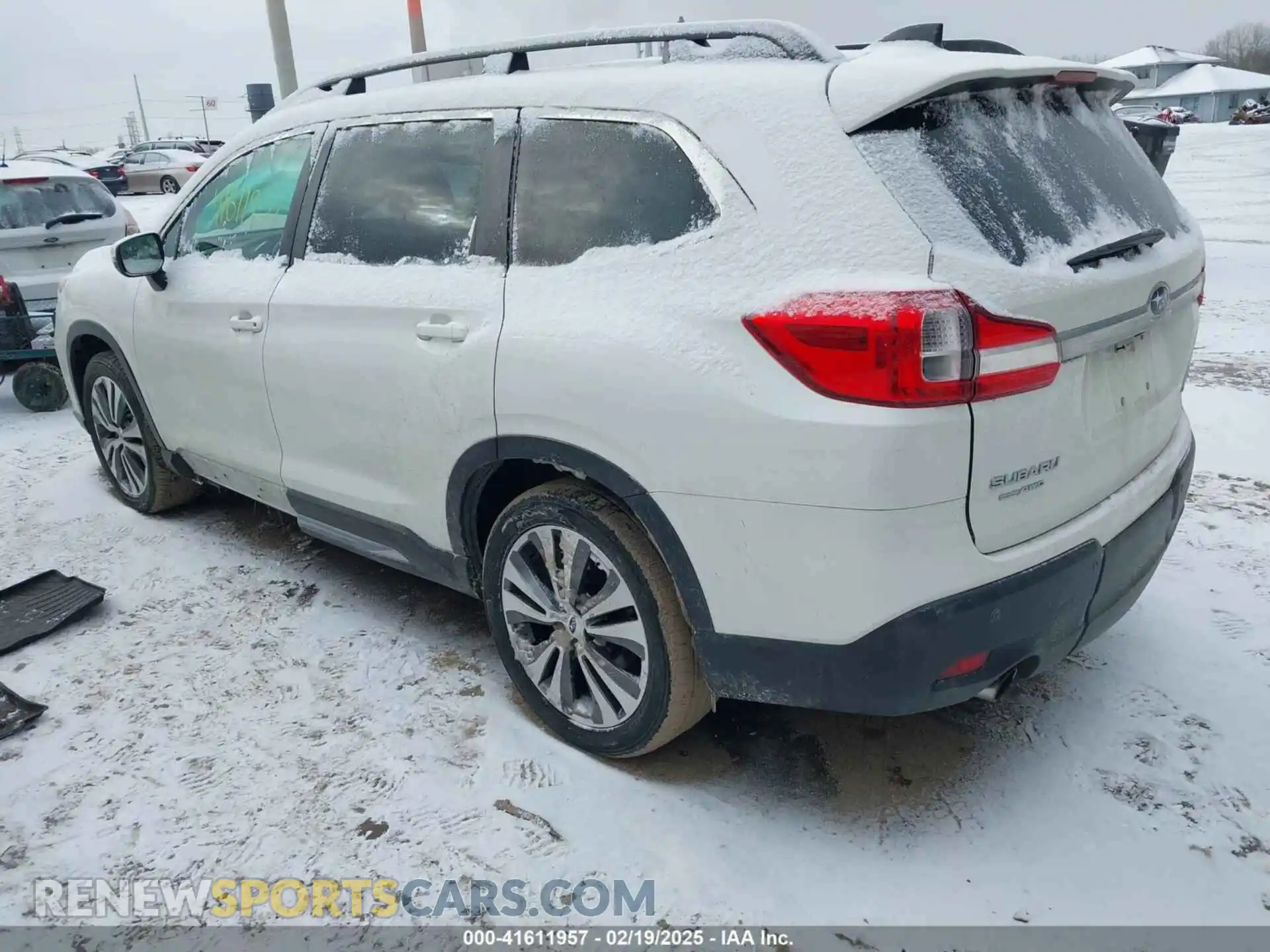 3 Photograph of a damaged car 4S4WMAPD6K3417102 SUBARU ASCENT 2019