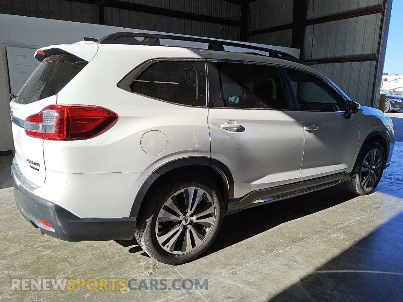 3 Photograph of a damaged car 4S4WMAPD7K3471038 SUBARU ASCENT 2019
