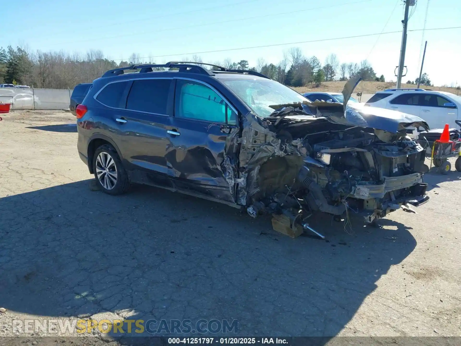 1 Photograph of a damaged car 4S4WMARD6K3470105 SUBARU ASCENT 2019