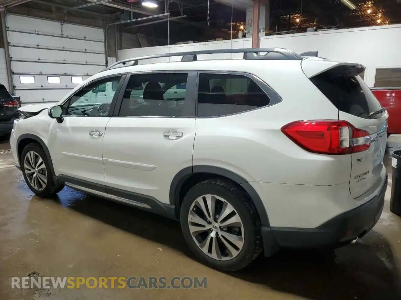2 Photograph of a damaged car 4S4WMARD9K3415275 SUBARU ASCENT 2019