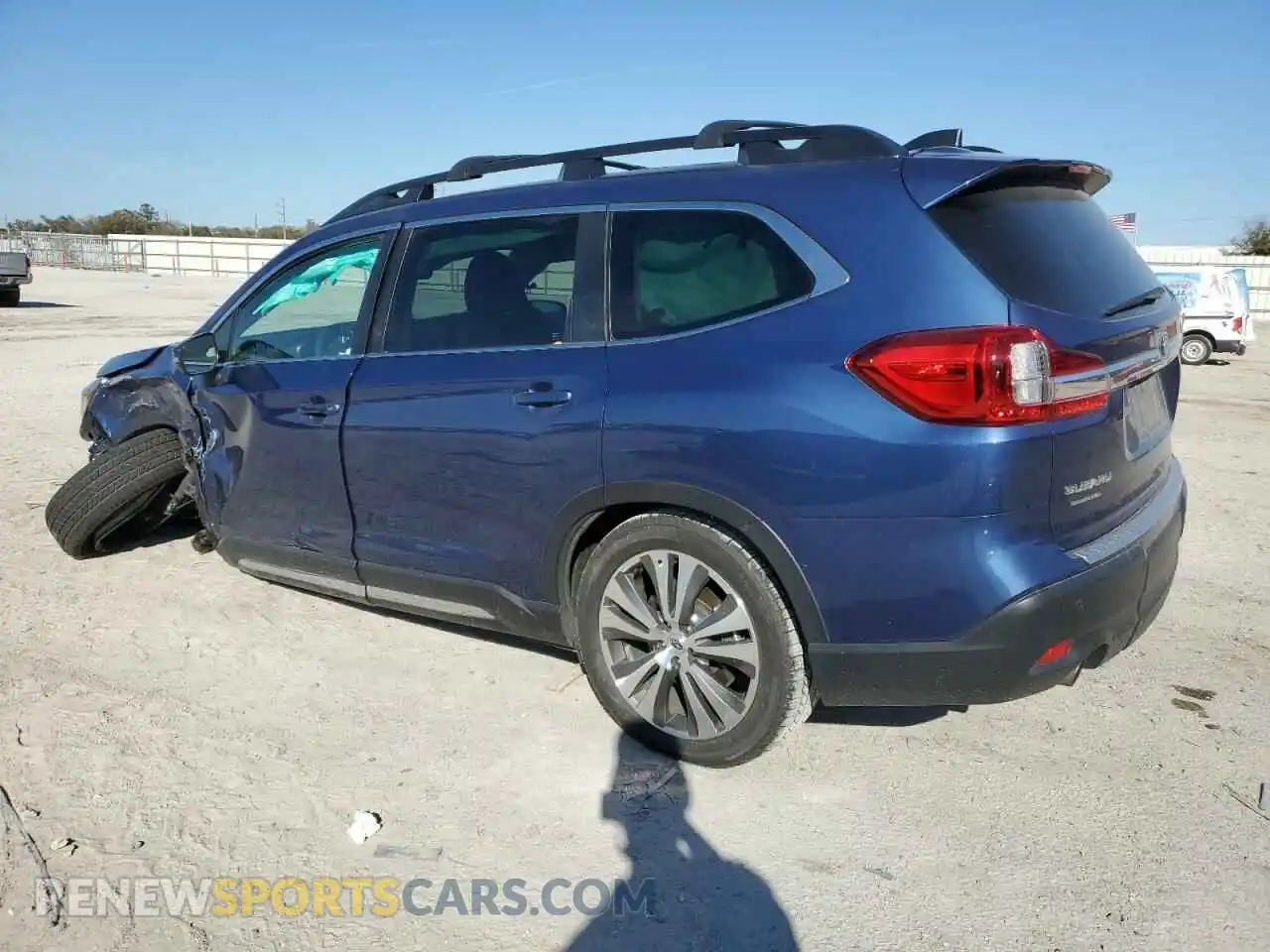 2 Photograph of a damaged car 4S4WMAPD2L3415008 SUBARU ASCENT 2020
