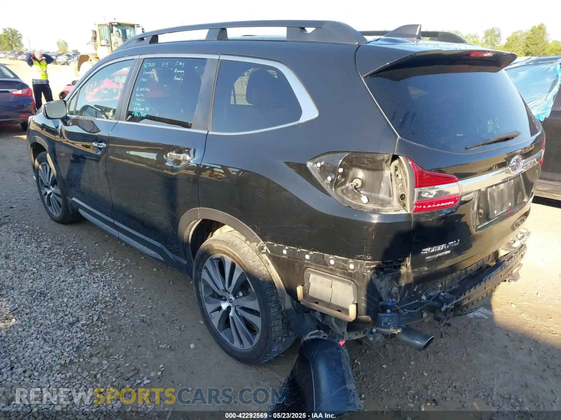 3 Photograph of a damaged car 4S4WMARD2L3450080 SUBARU ASCENT 2020