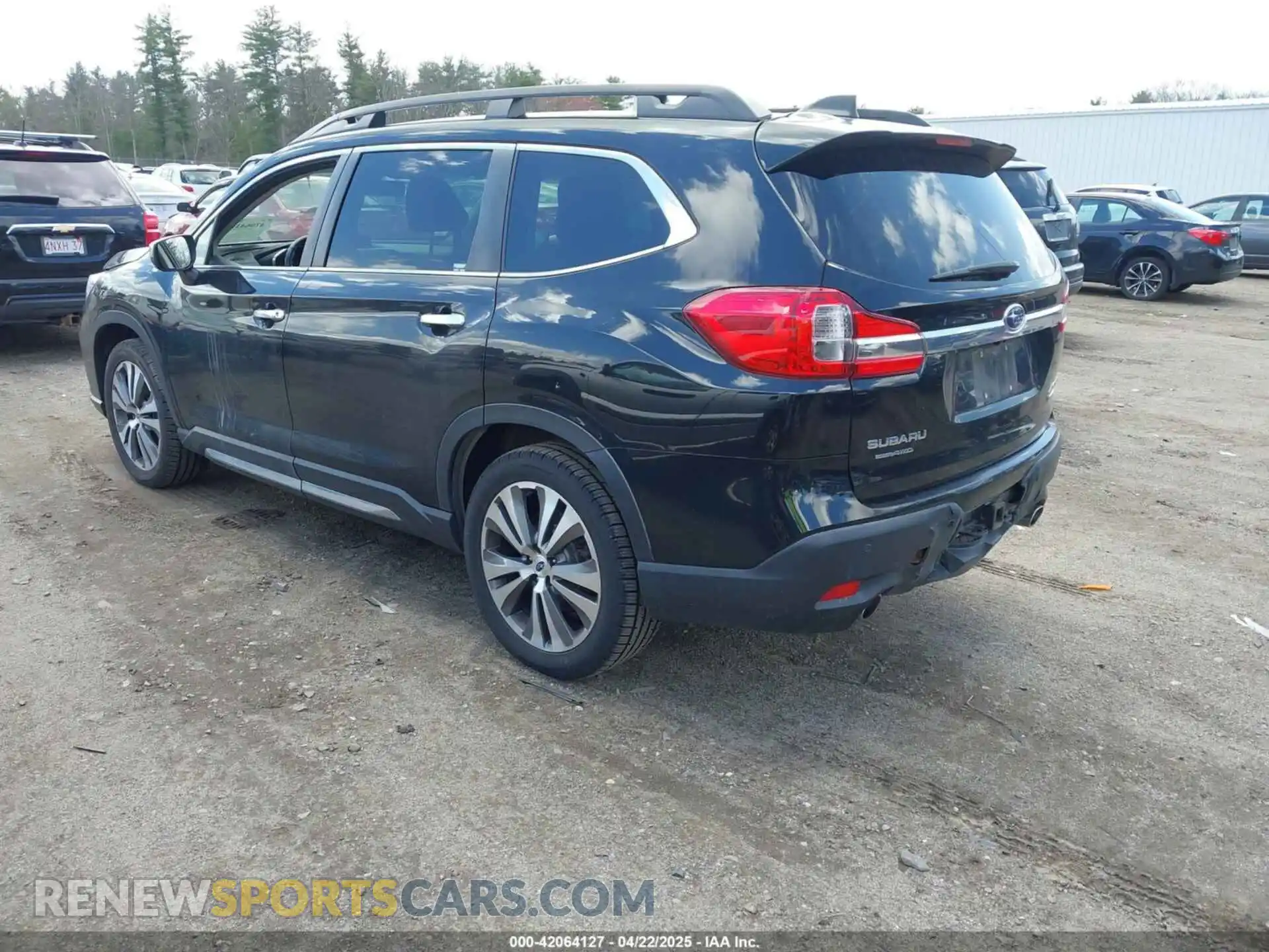 3 Photograph of a damaged car 4S4WMARD8L3443604 SUBARU ASCENT 2020