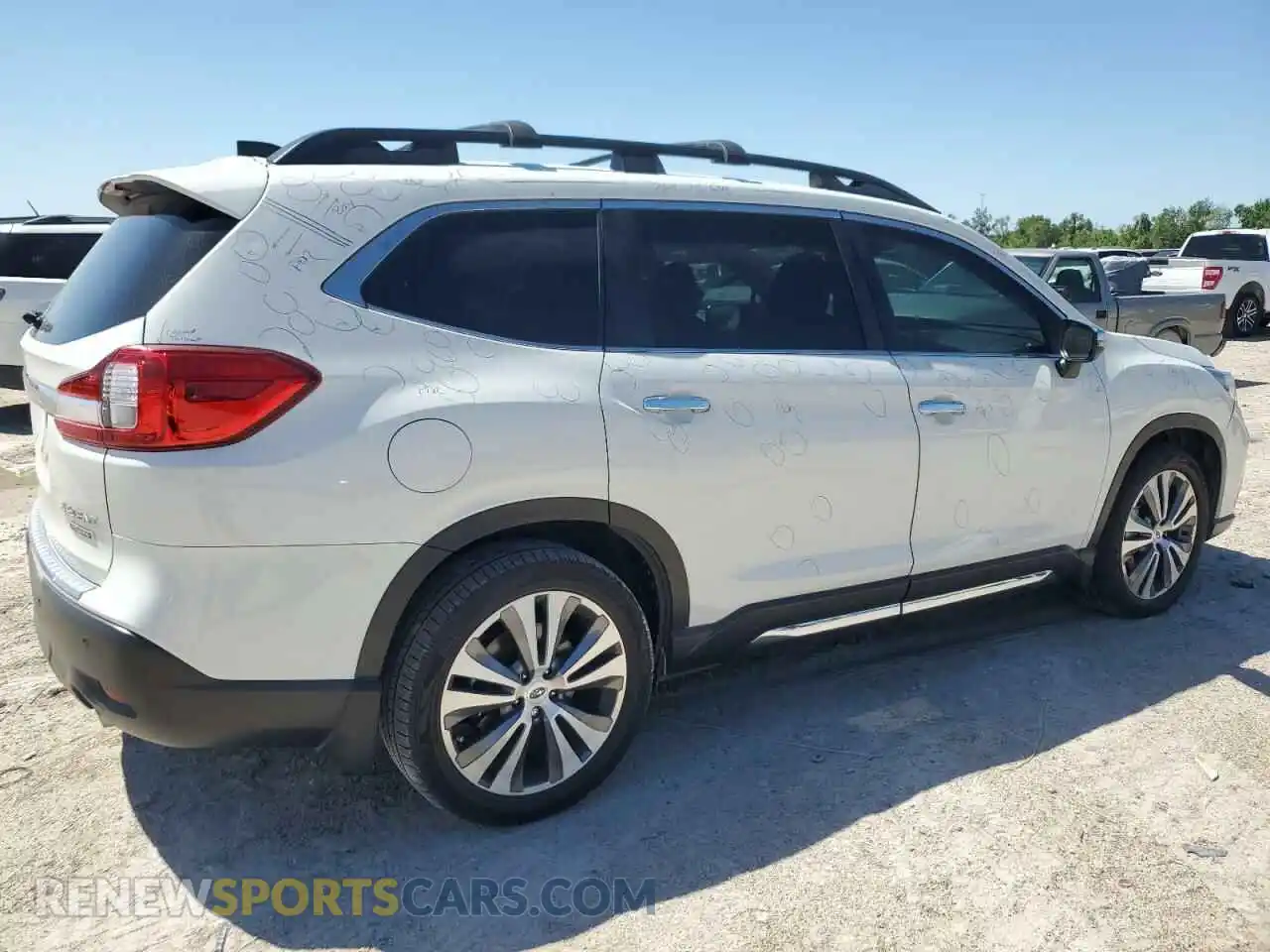 3 Photograph of a damaged car 4S4WMARDXL3431244 SUBARU ASCENT 2020